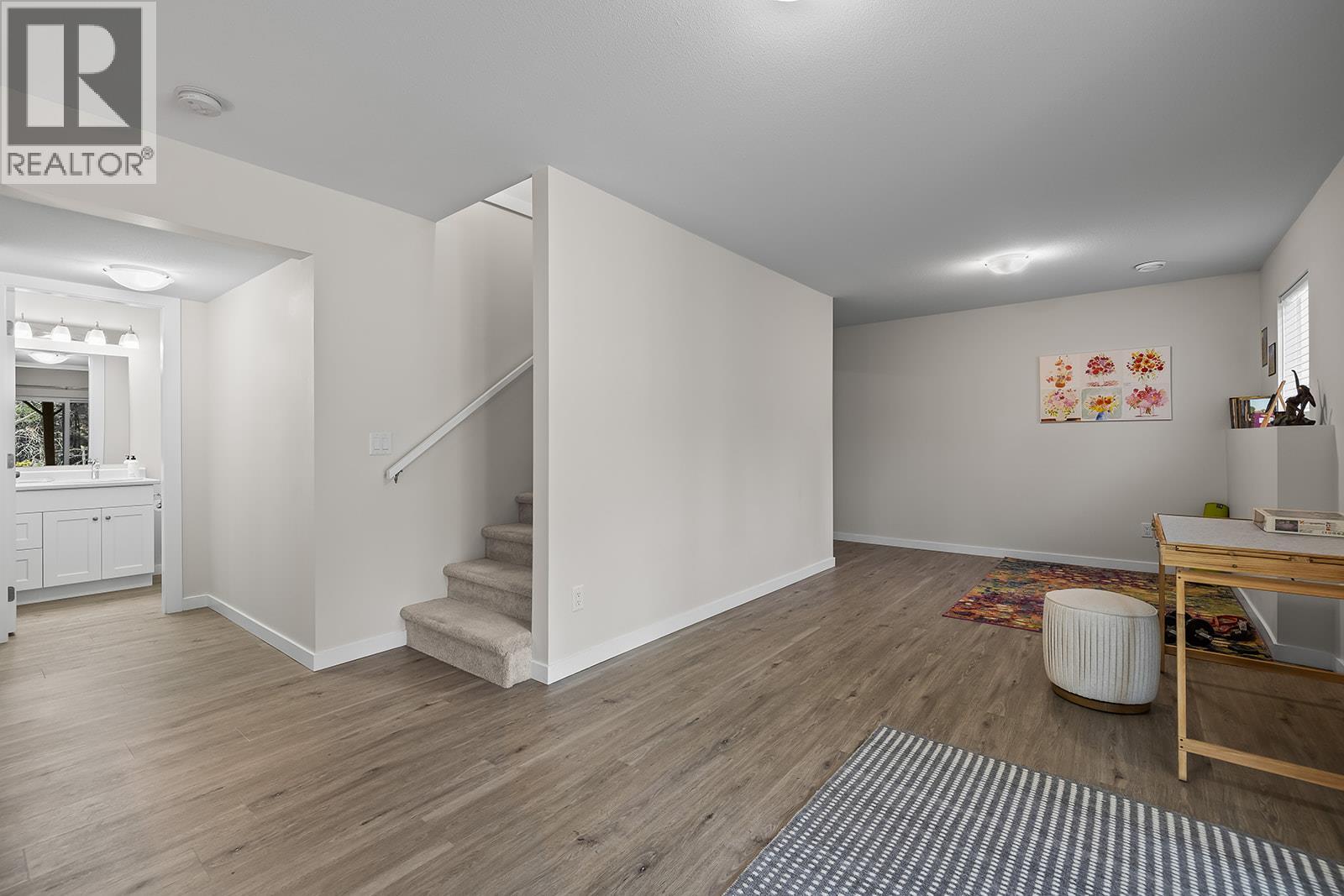 664 Muir Road, Kelowna, British Columbia  V1Z 3W1 - Photo 38 - 10375712