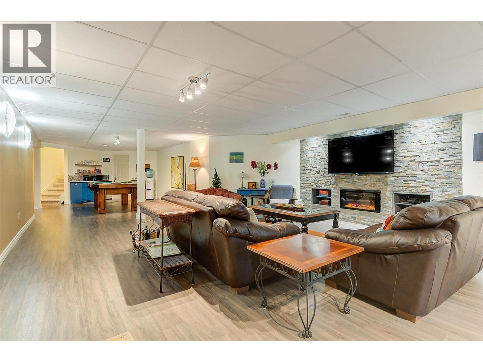 3605 Luxmoore Road, Kelowna, British Columbia  V1W 4C7 - Photo 32 - 10374438