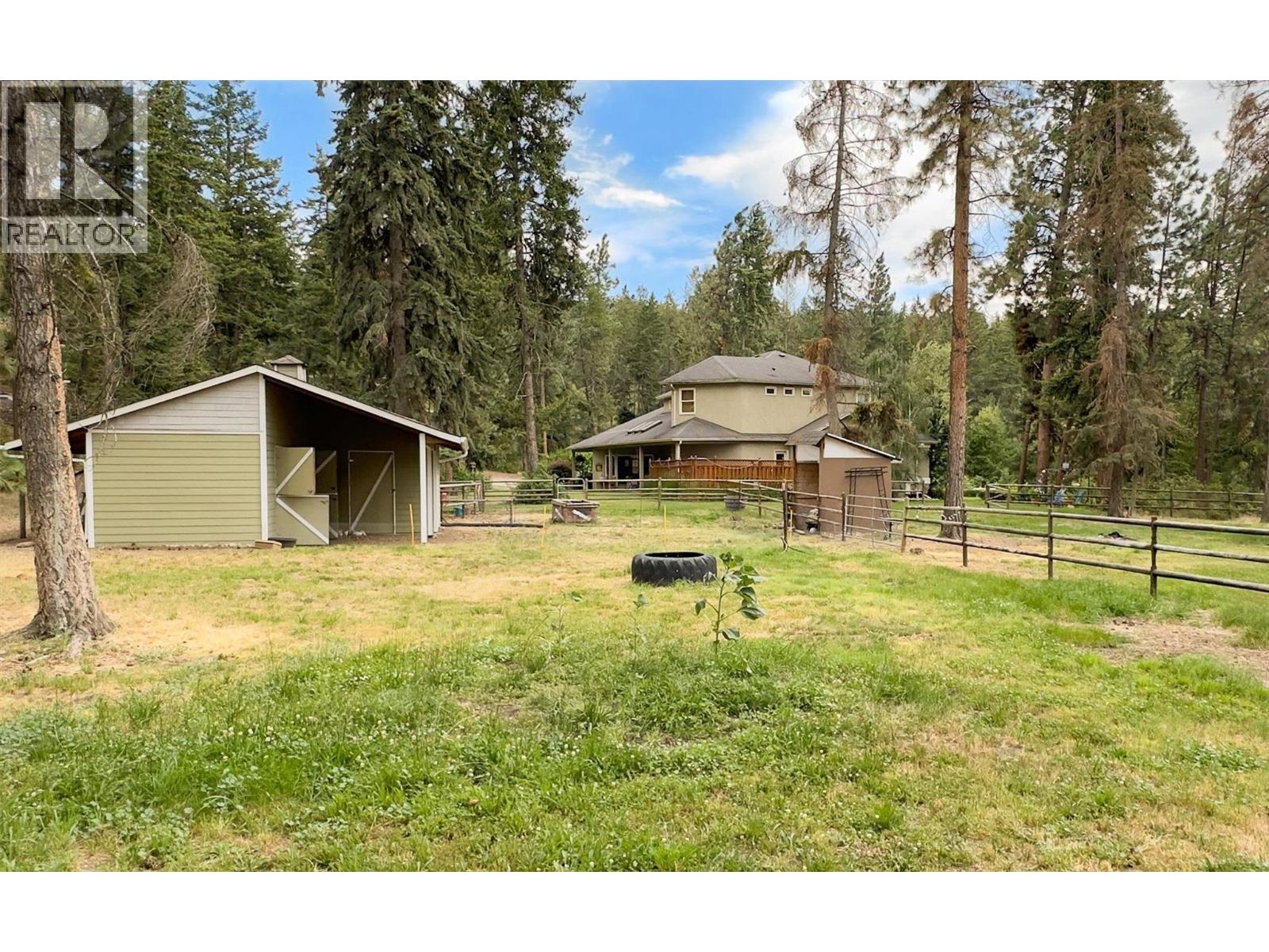 3605 Luxmoore Road, Kelowna, British Columbia  V1W 4C7 - Photo 45 - 10374438