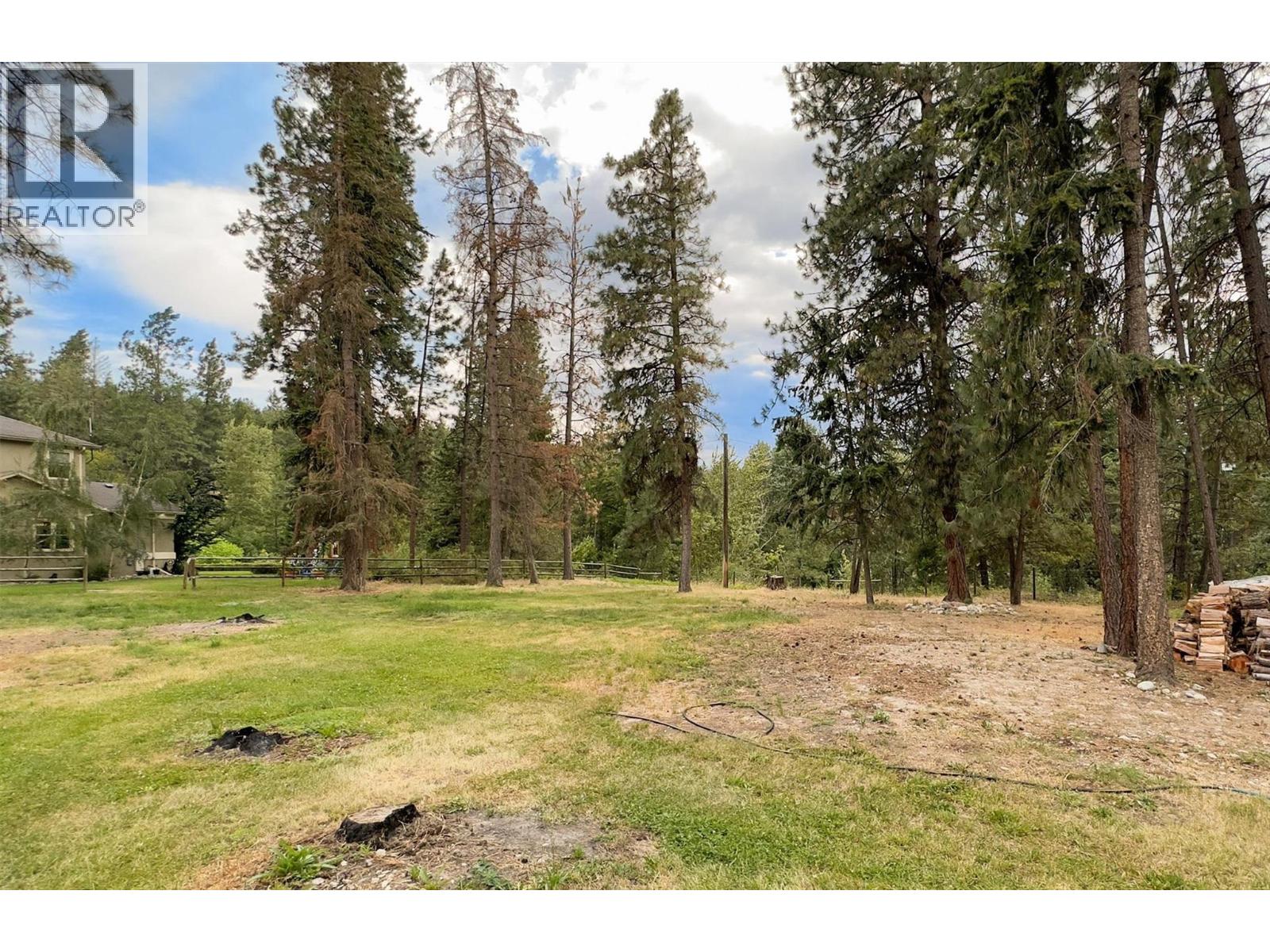 3605 Luxmoore Road, Kelowna, British Columbia  V1W 4C7 - Photo 46 - 10374438