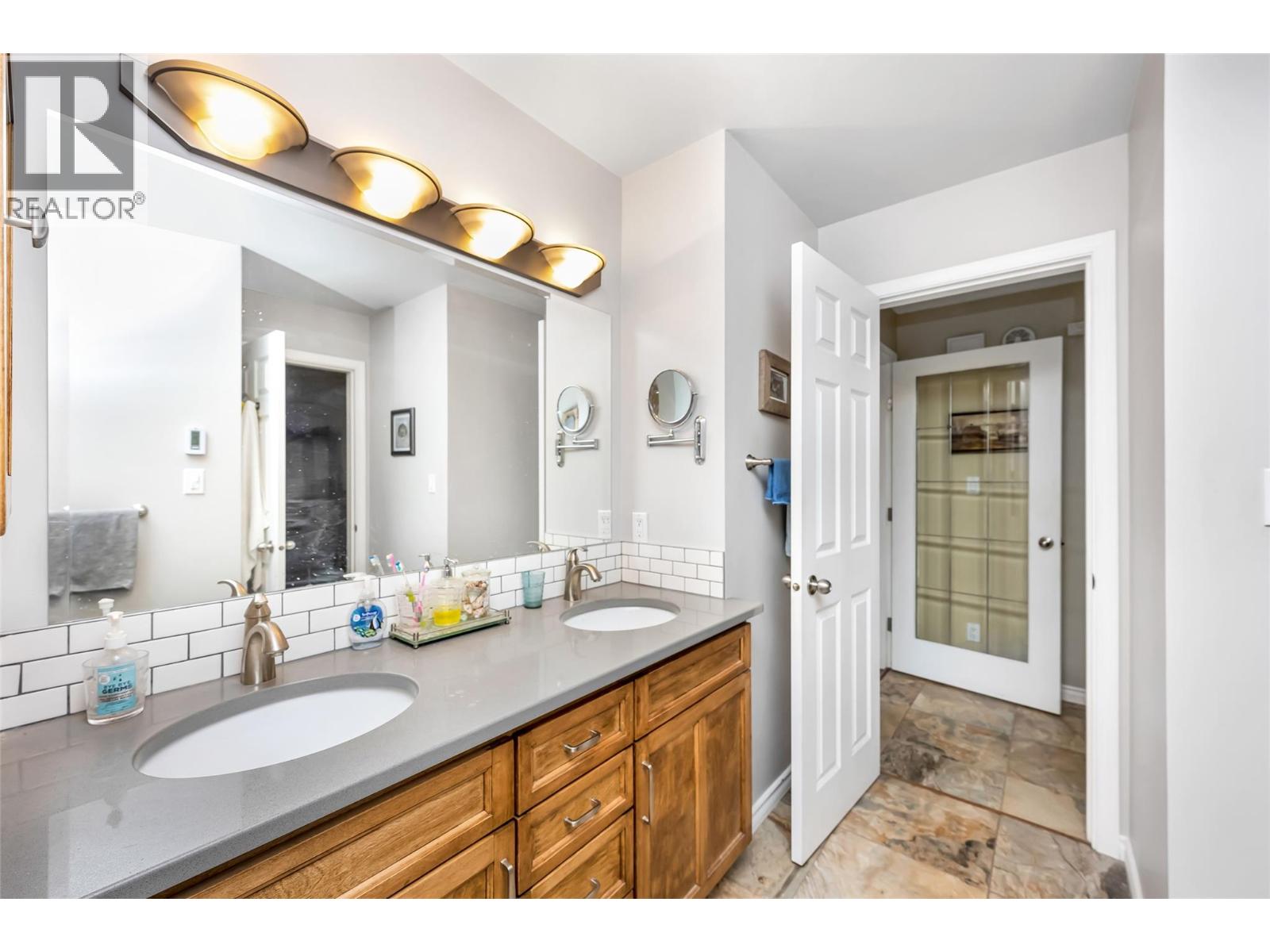 6463 Blue Jay Road, Vernon, British Columbia  V1H 1W5 - Photo 40 - 10376570