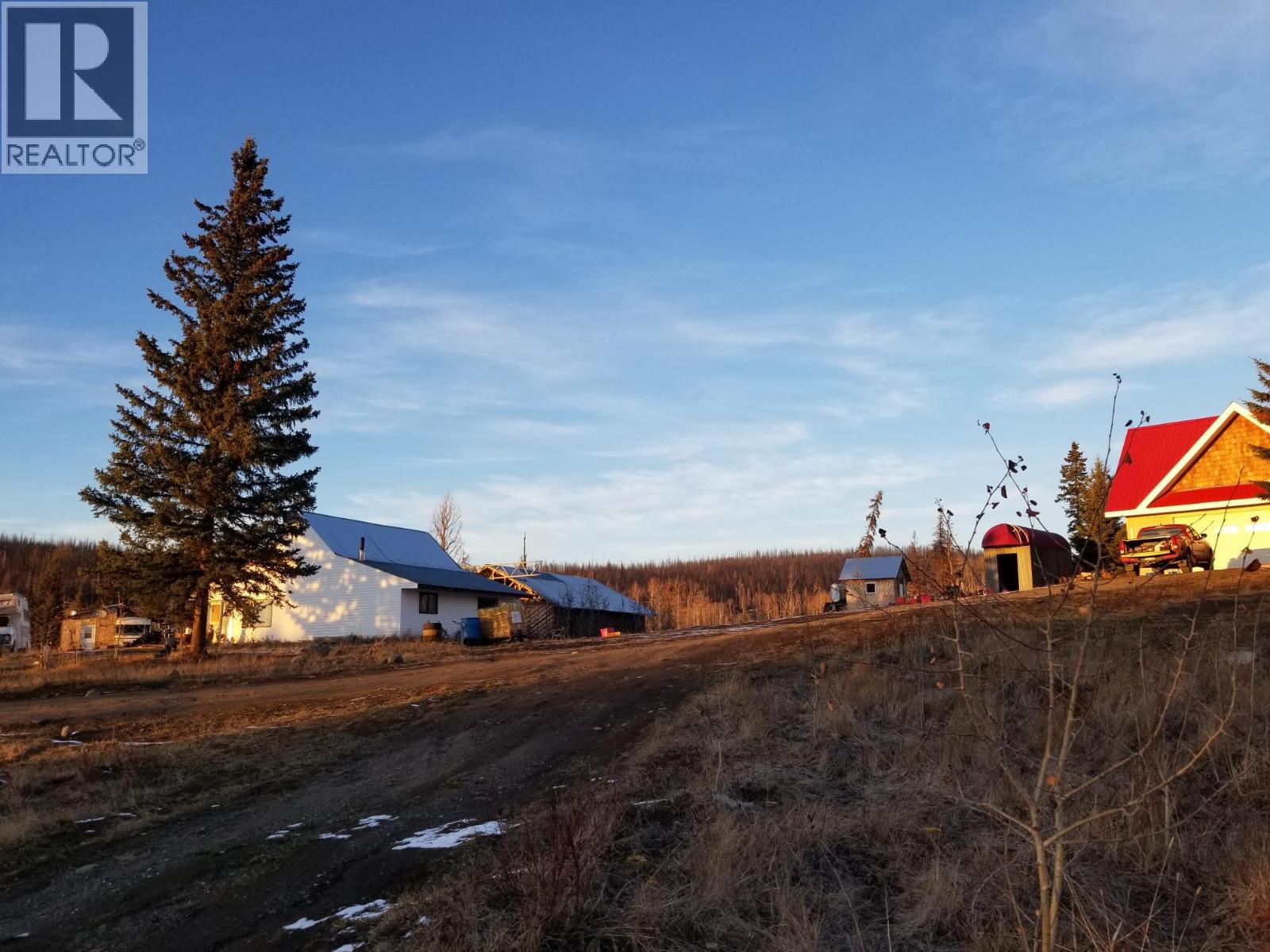 5885 Tranquille Criss Creek Road, Kamloops, British Columbia  V2B 8B6 - Photo 3 - 10376678