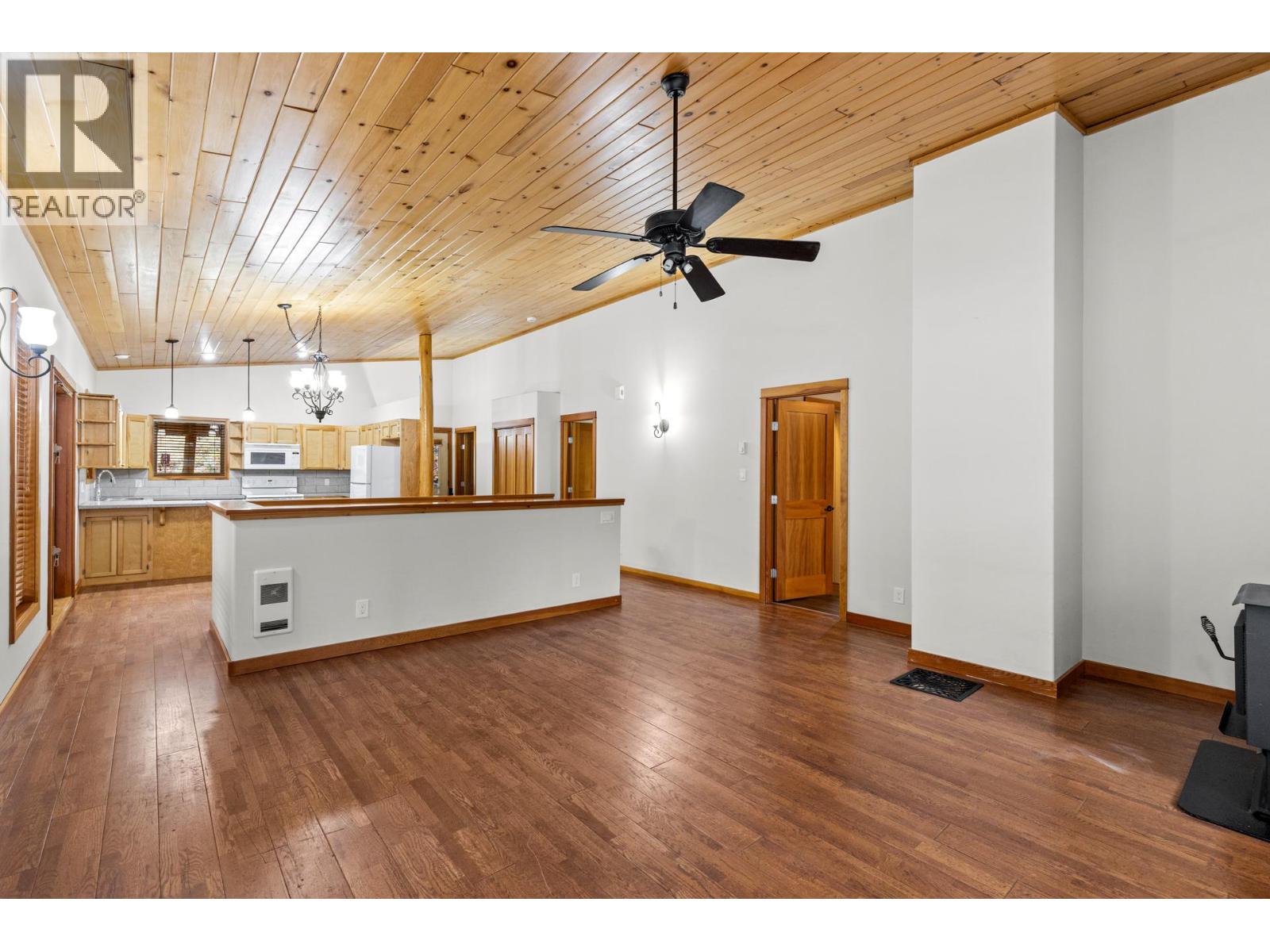 849 Balsam Road, Kelowna, British Columbia  V1Z 3V7 - Photo 10 - 10376671