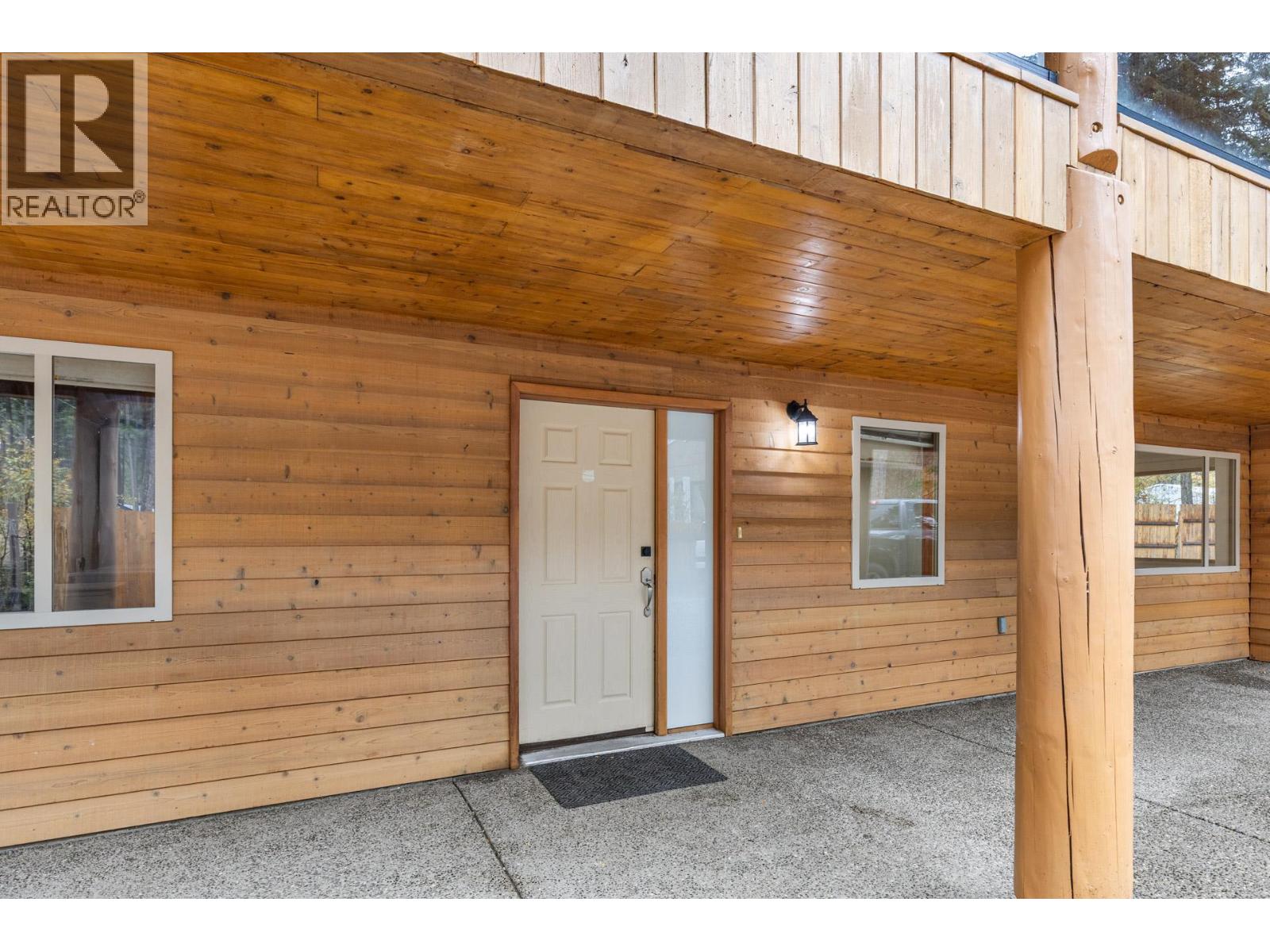 849 Balsam Road, Kelowna, British Columbia  V1Z 3V7 - Photo 4 - 10376671