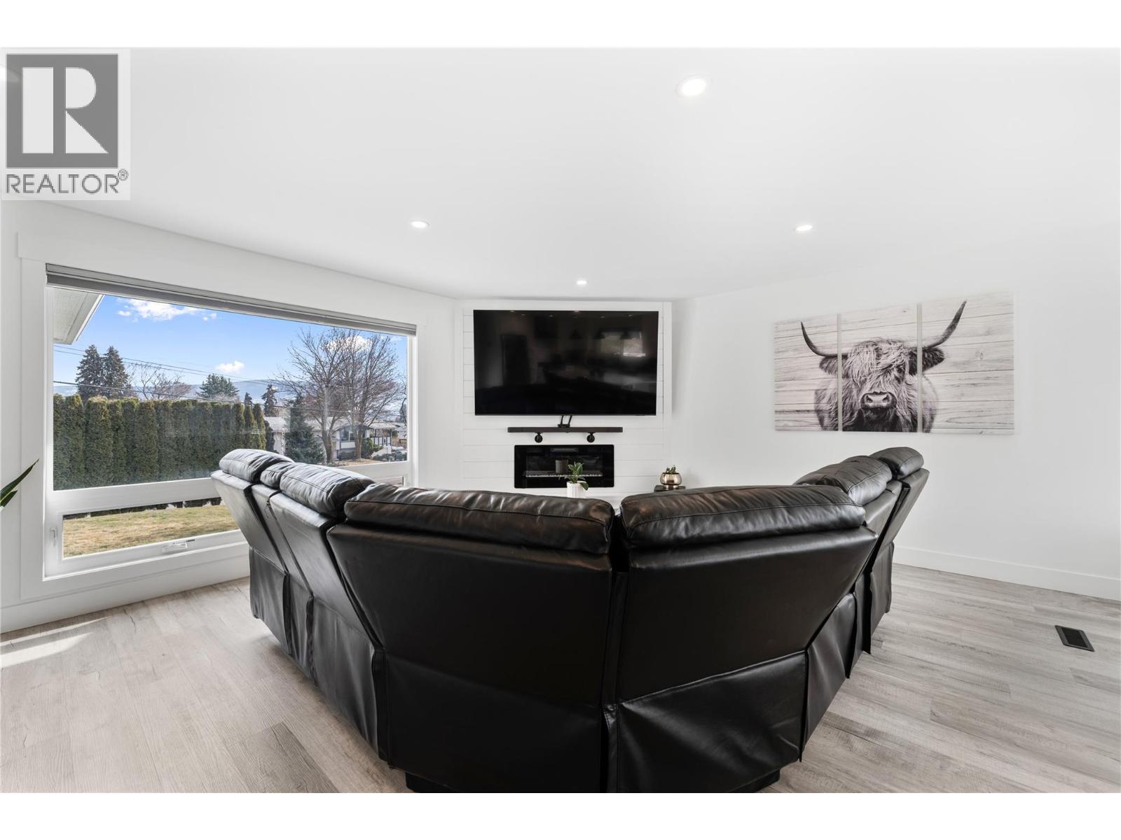 932 Mccartney Road, West Kelowna, British Columbia  V1Z 1S1 - Photo 9 - 10376610