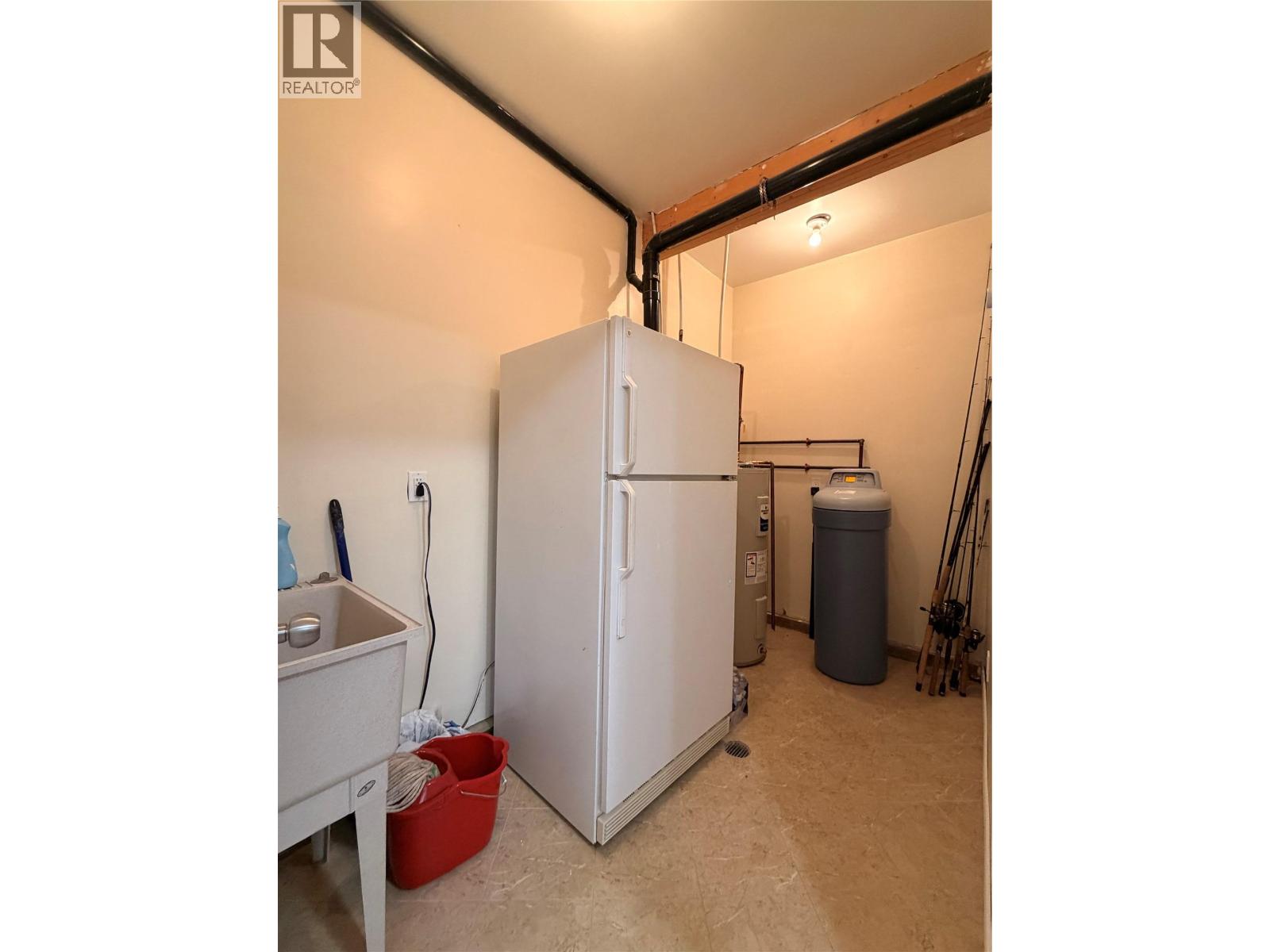 3970 Talin Place, Eagle Bay, British Columbia  V0E 1T0 - Photo 44 - 10376769