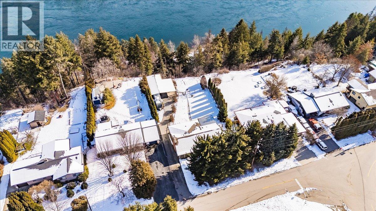 2329 5th Avenue, Castlegar, British Columbia  V1N 2T6 - Photo 23 - 10376782