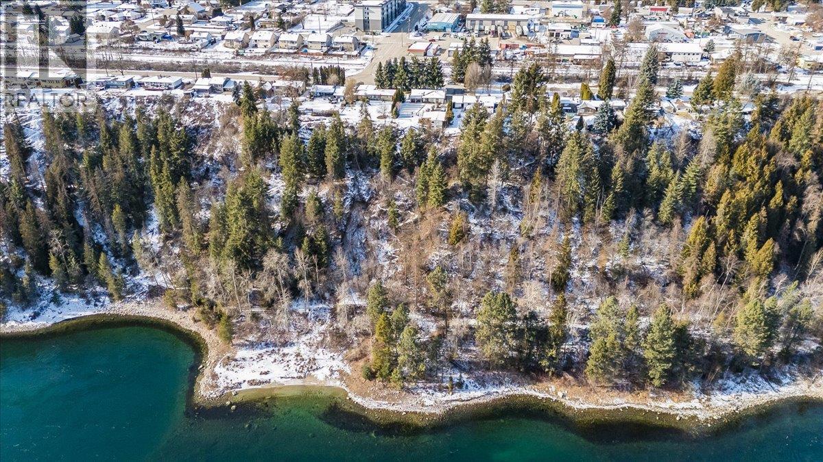 2329 5th Avenue, Castlegar, British Columbia  V1N 2T6 - Photo 29 - 10376782