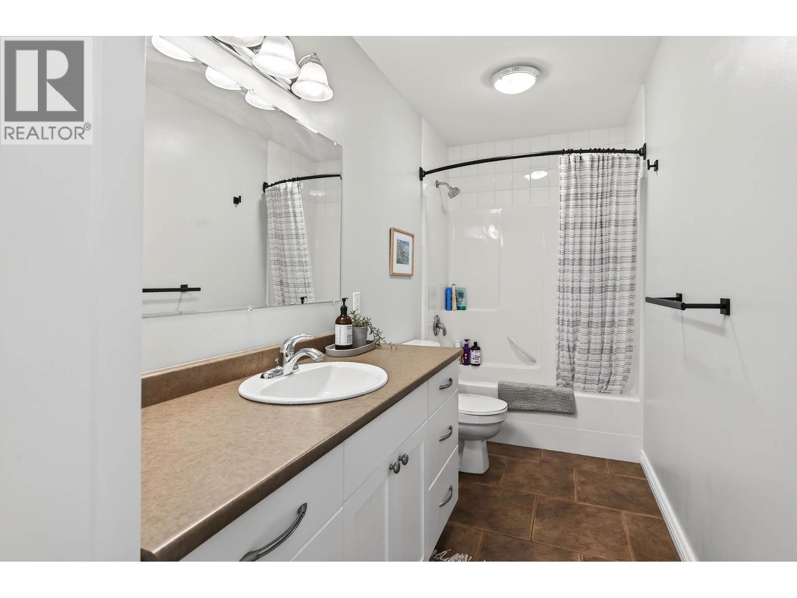 370 Wyndhaven Place, Clearwater, British Columbia  V0E 1N1 - Photo 18 - 10374509