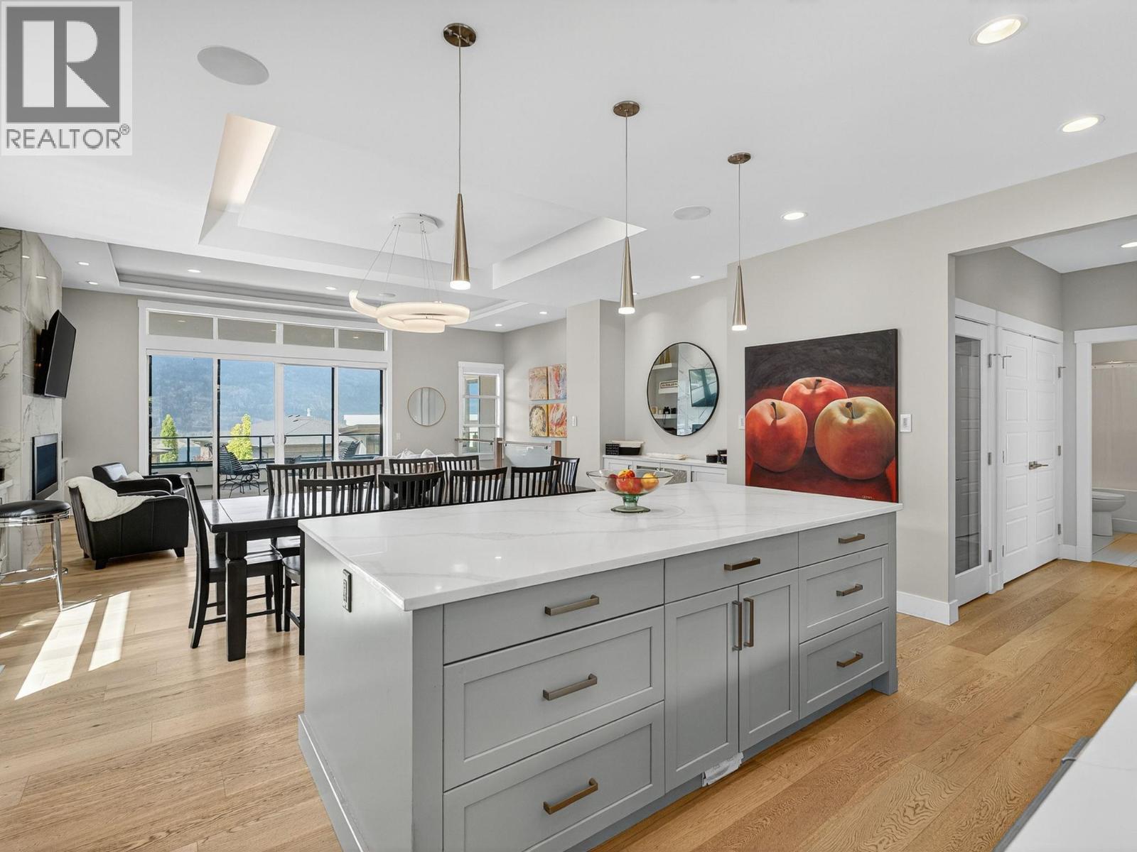 9443 Ledgestone Road, Lake Country, British Columbia  V4V 0A4 - Photo 11 - 10376768