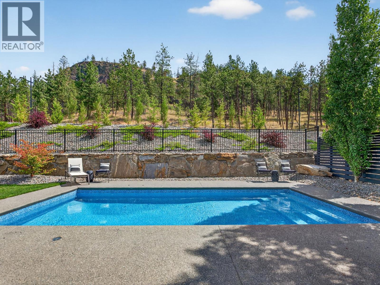 9443 Ledgestone Road, Lake Country, British Columbia  V4V 0A4 - Photo 3 - 10376768