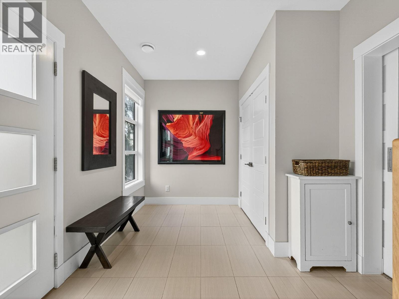 9443 Ledgestone Road, Lake Country, British Columbia  V4V 0A4 - Photo 31 - 10376768