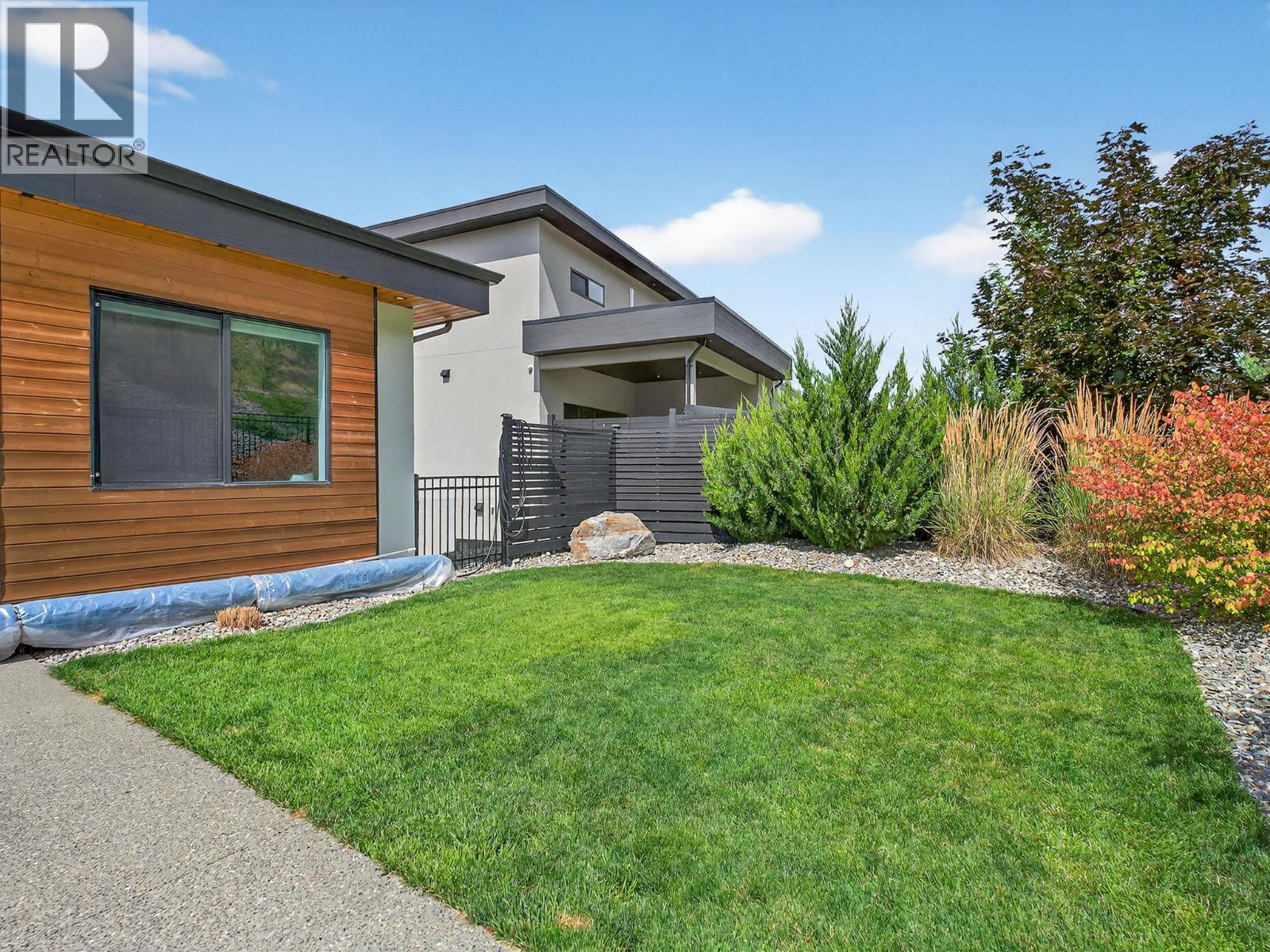 9443 Ledgestone Road, Lake Country, British Columbia  V4V 0A4 - Photo 43 - 10376768