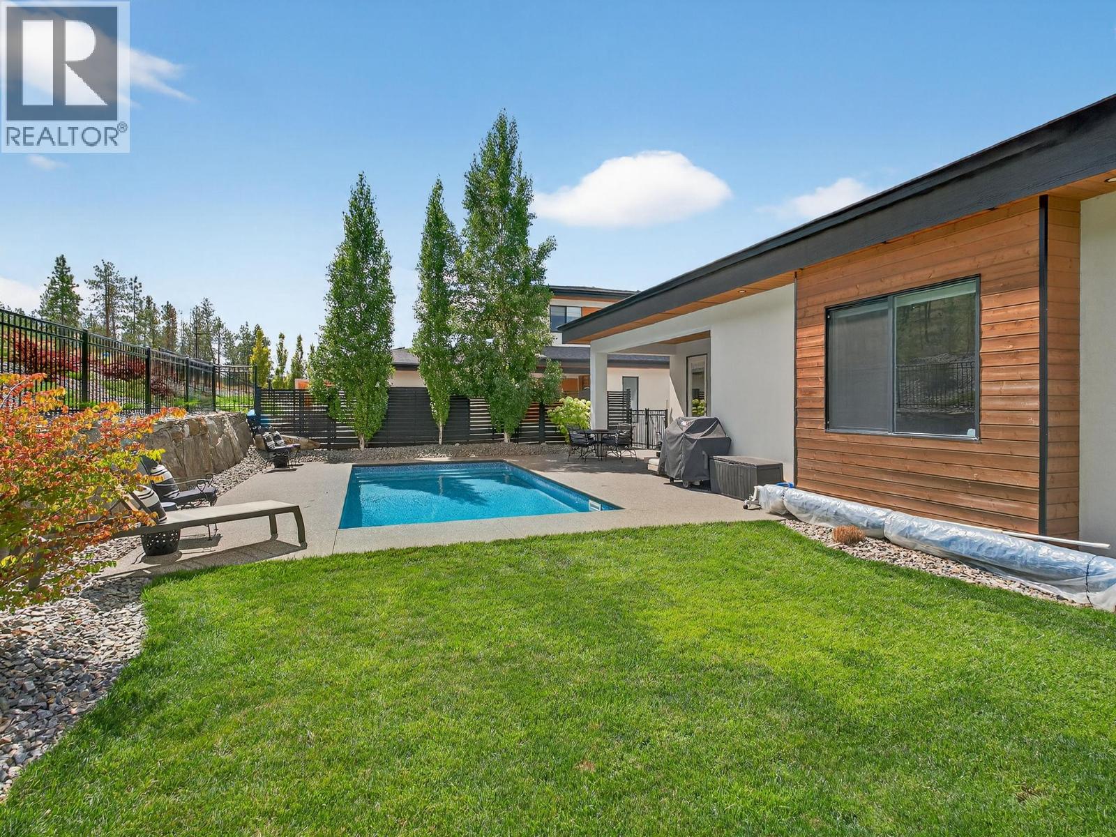 9443 Ledgestone Road, Lake Country, British Columbia  V4V 0A4 - Photo 45 - 10376768