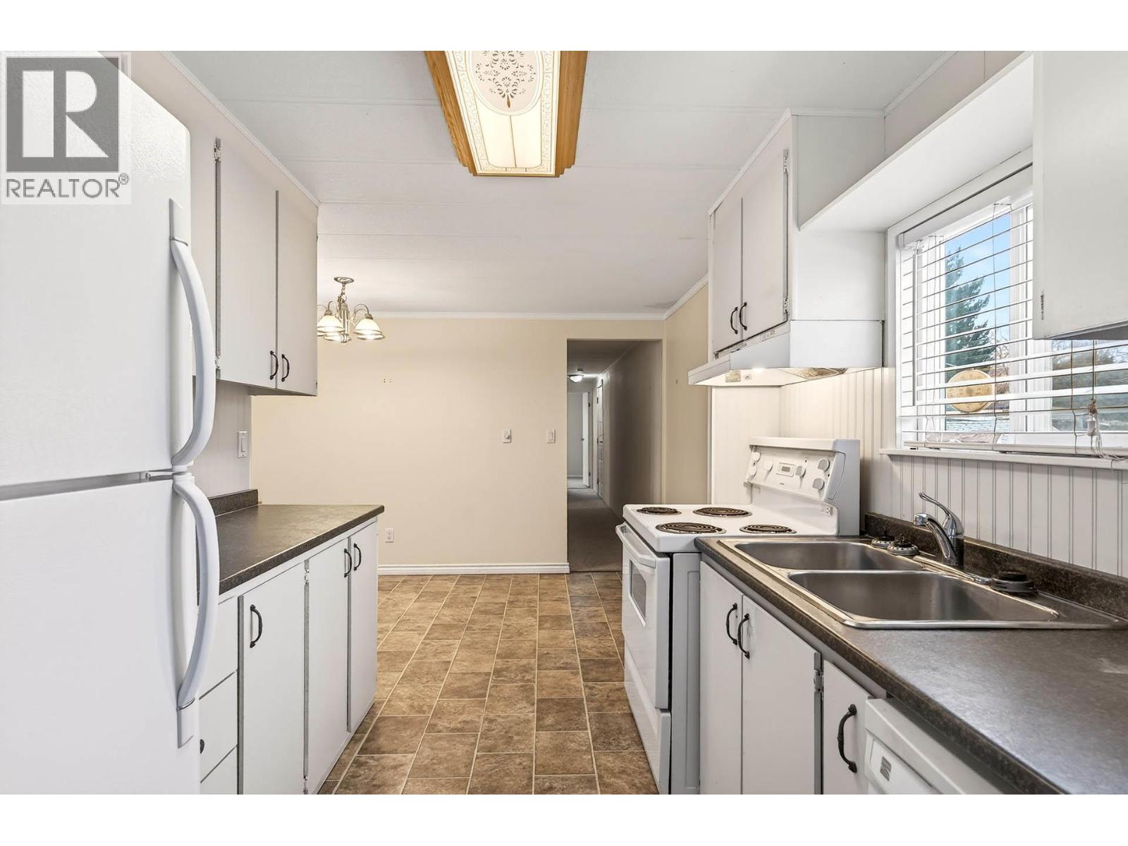 2401 Ord Road Unit# 126, Kamloops, British Columbia  V2B 7V8 - Photo 9 - 10376629