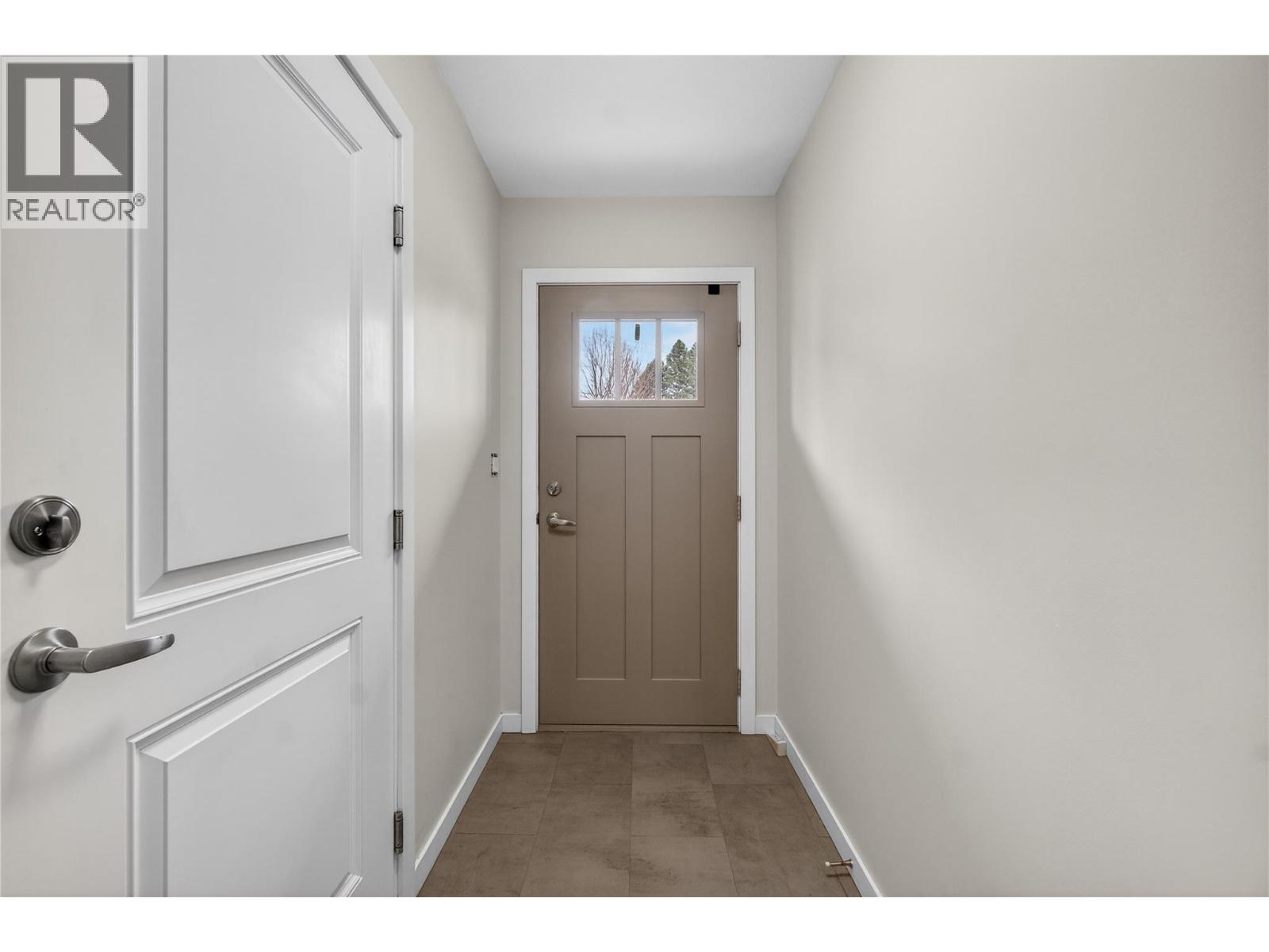 2081 11 Avenue Ne Unit# 4, Salmon Arm, British Columbia  V1E 0G1 - Photo 18 - 10376421