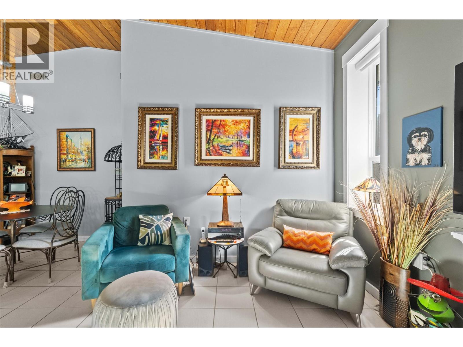 491 7 Street Se, Salmon Arm, British Columbia  V1E 4E9 - Photo 6 - 10376826