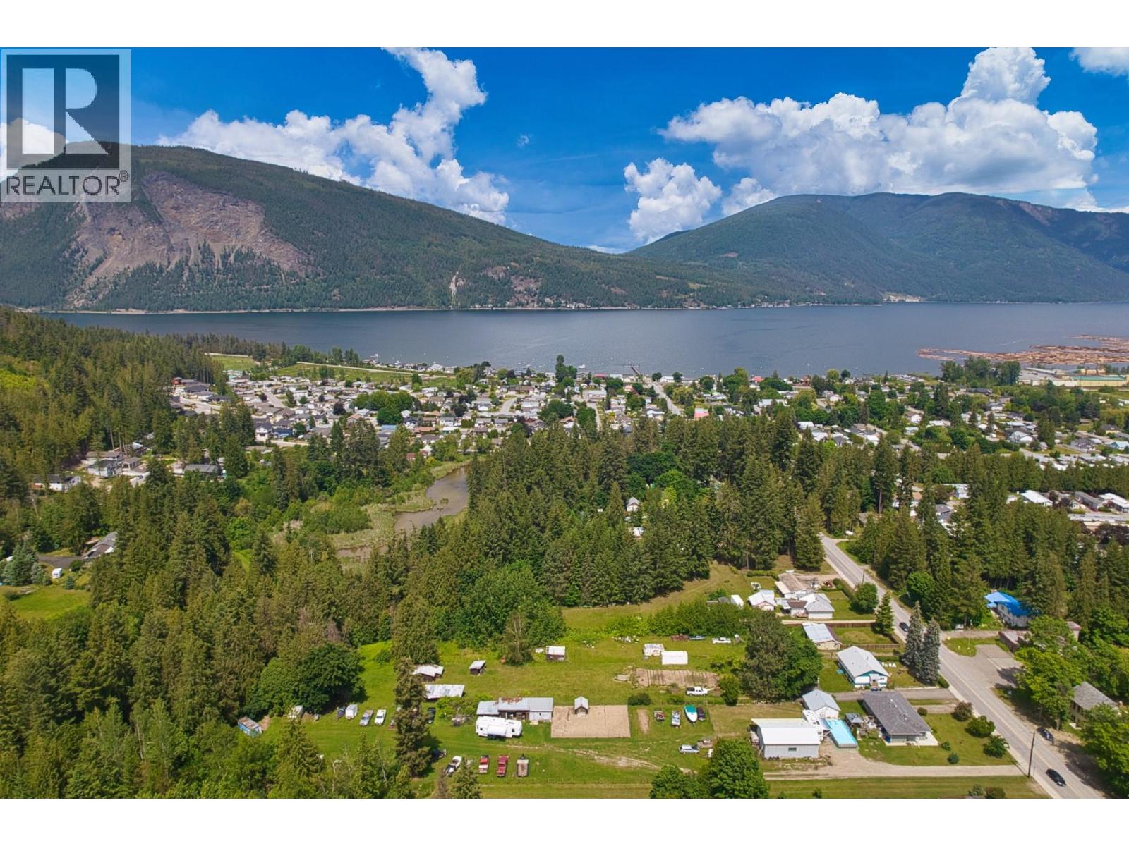6641 50th Street Ne, Salmon Arm, British Columbia  V0E 1K0 - Photo 13 - 10376691