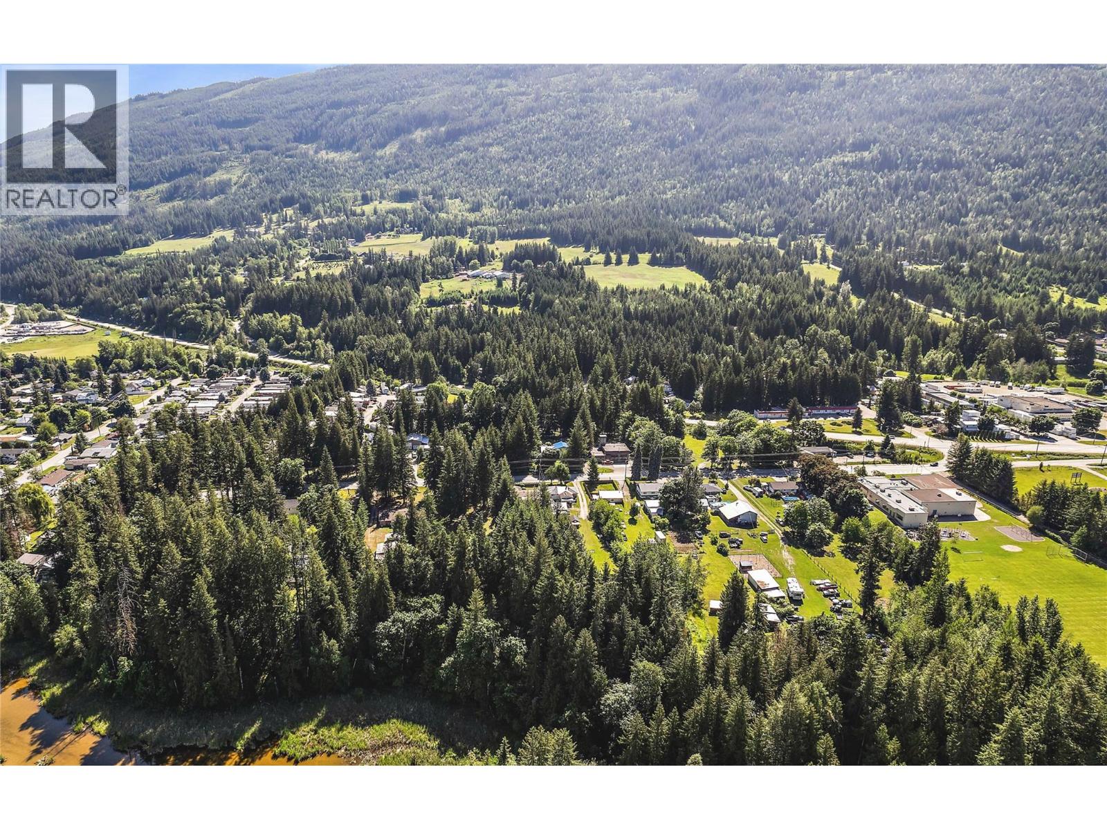 6721 50th Street Ne, Salmon Arm, British Columbia  V0E 1K0 - Photo 11 - 10376690