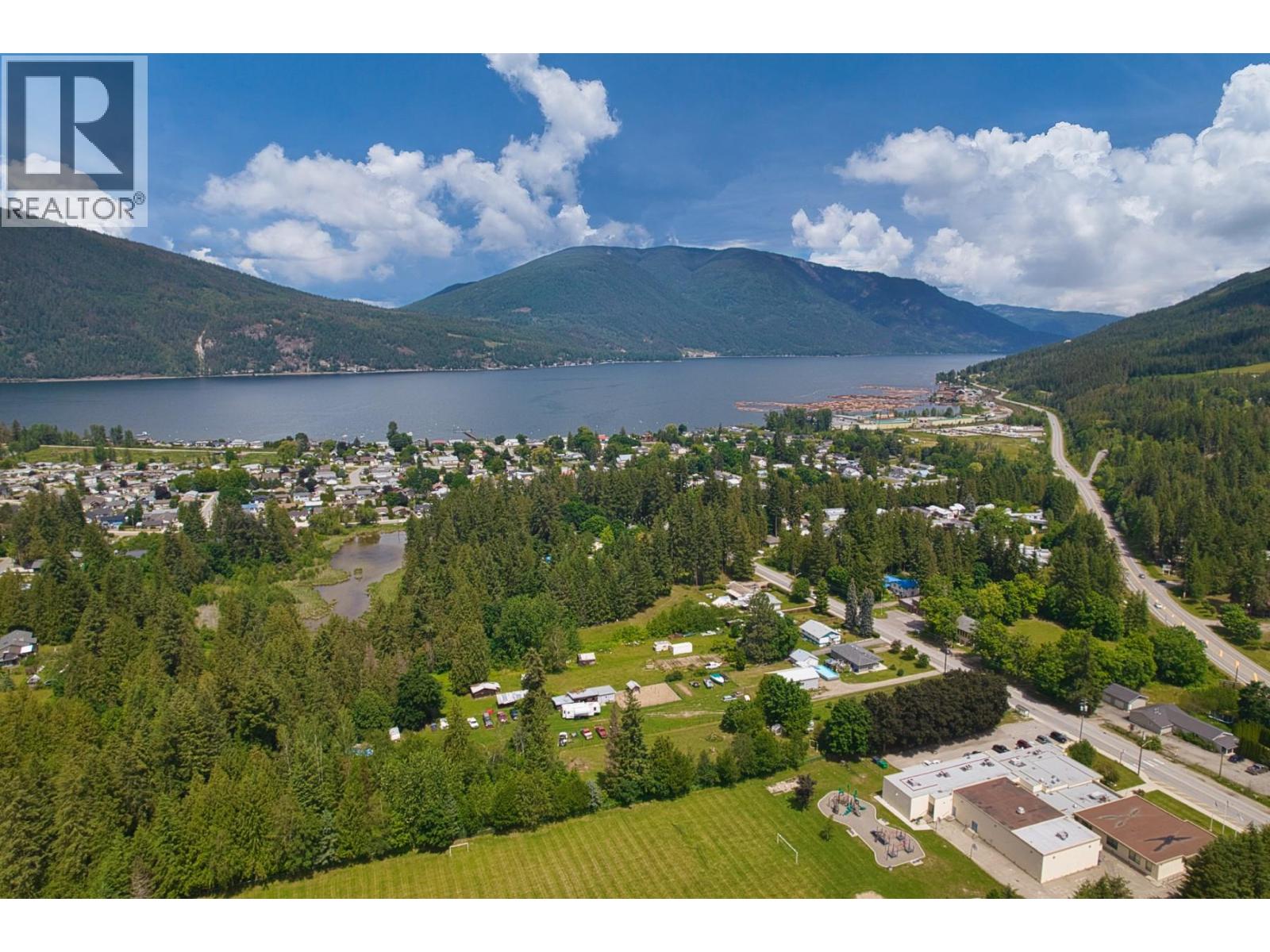 6721 50th Street Ne, Salmon Arm, British Columbia  V0E 1K0 - Photo 17 - 10376690