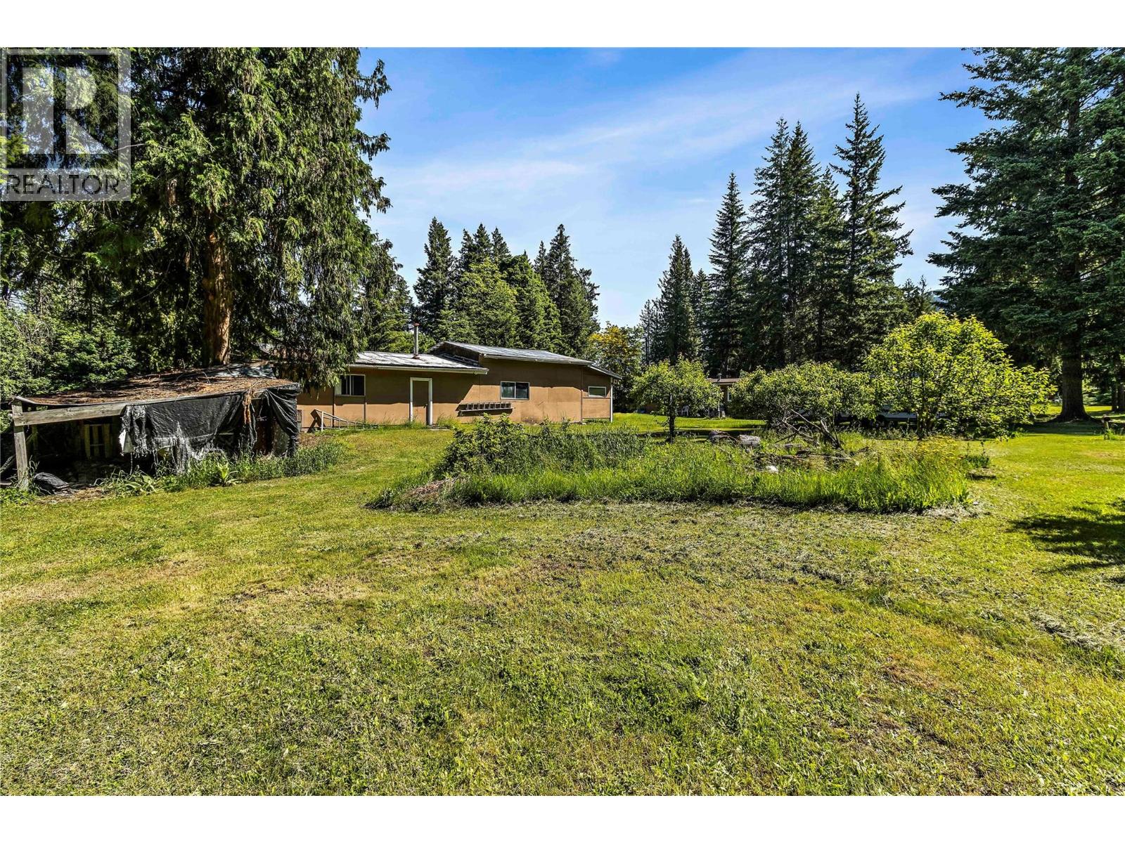 6721 50th Street Ne, Salmon Arm, British Columbia  V0E 1K0 - Photo 39 - 10376690