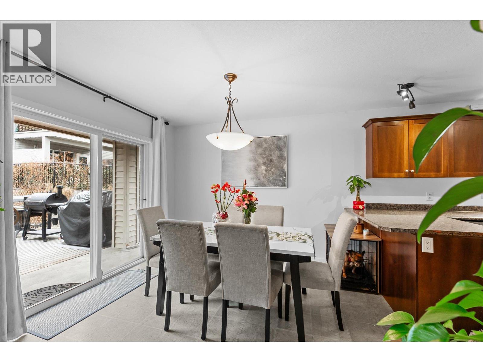 2003 Montego Street, West Kelowna, British Columbia  V4T 3C6 - Photo 11 - 10376559