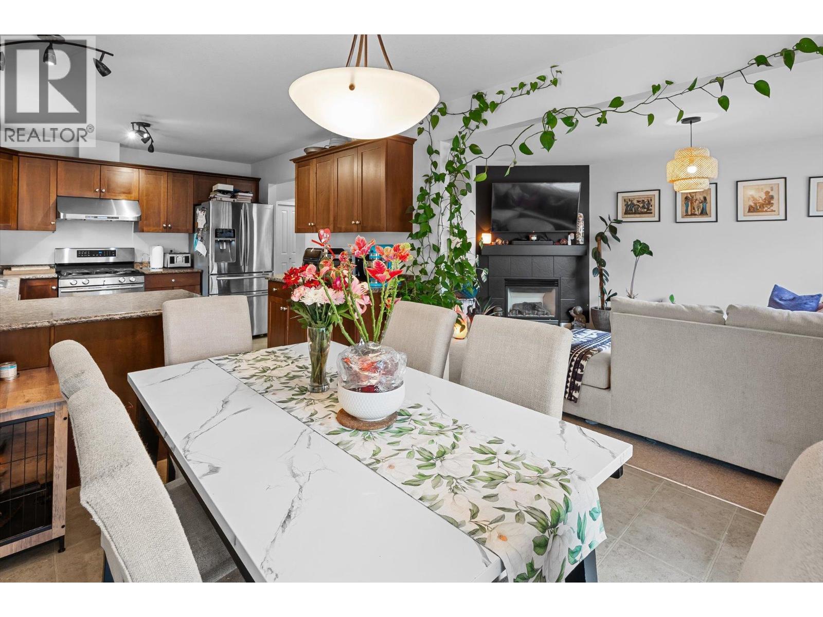 2003 Montego Street, West Kelowna, British Columbia  V4T 3C6 - Photo 12 - 10376559