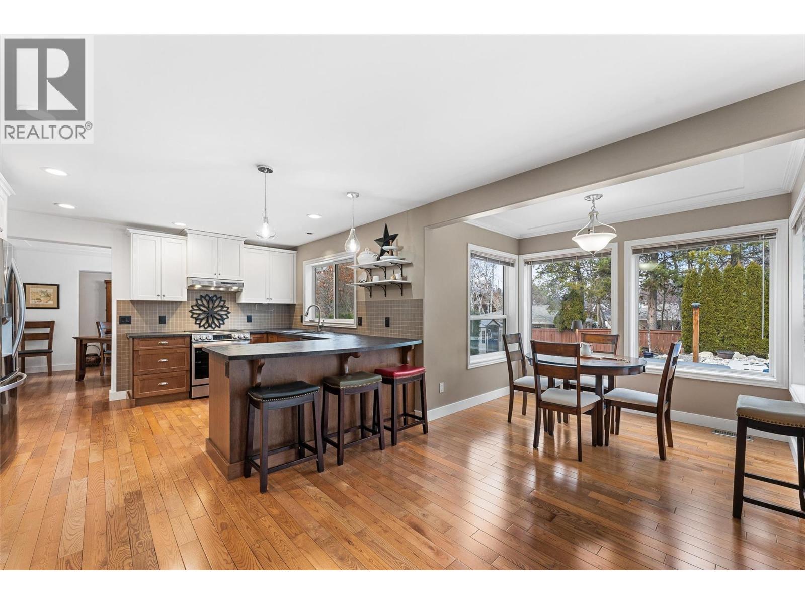 774 Varney Court, Kelowna, British Columbia  V1W 3Z2 - Photo 16 - 10376859