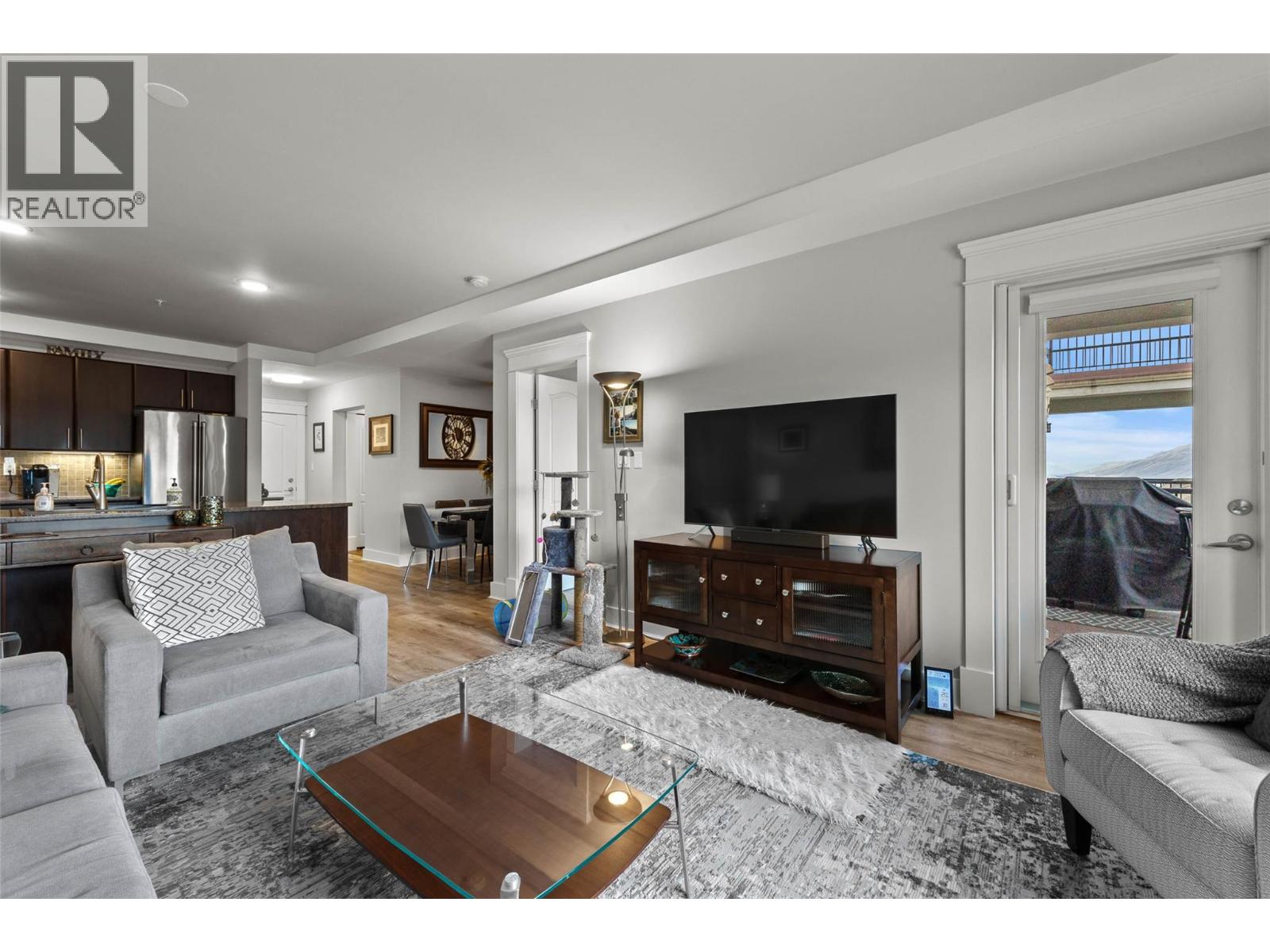 975 Victoria Street Unit# 404, Kamloops, British Columbia  V2C 0C2 - Photo 8 - 10376760