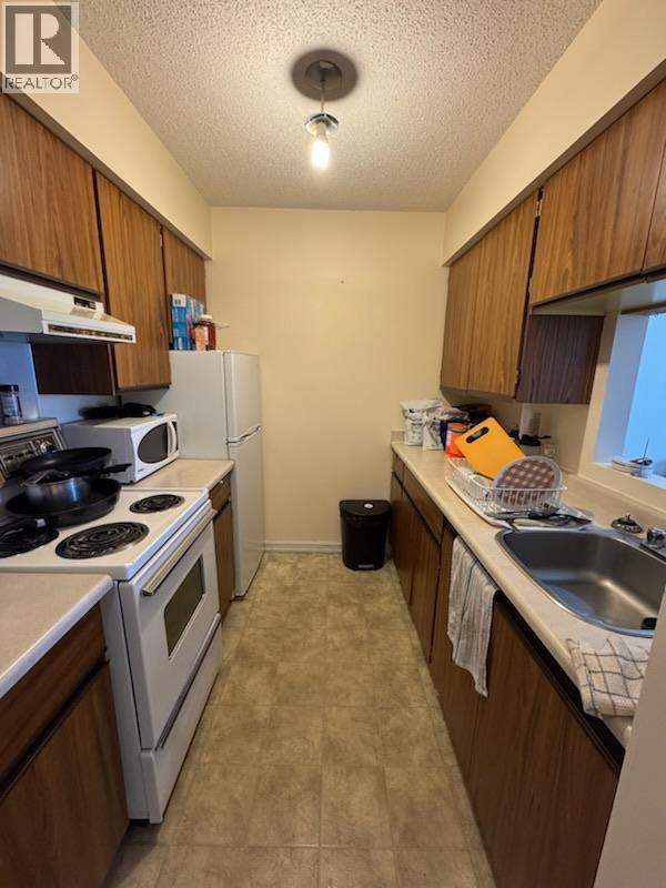 1335 Alpine Drive Unit# 209b, Elkford, British Columbia  V0B 1H0 - Photo 7 - 10376528