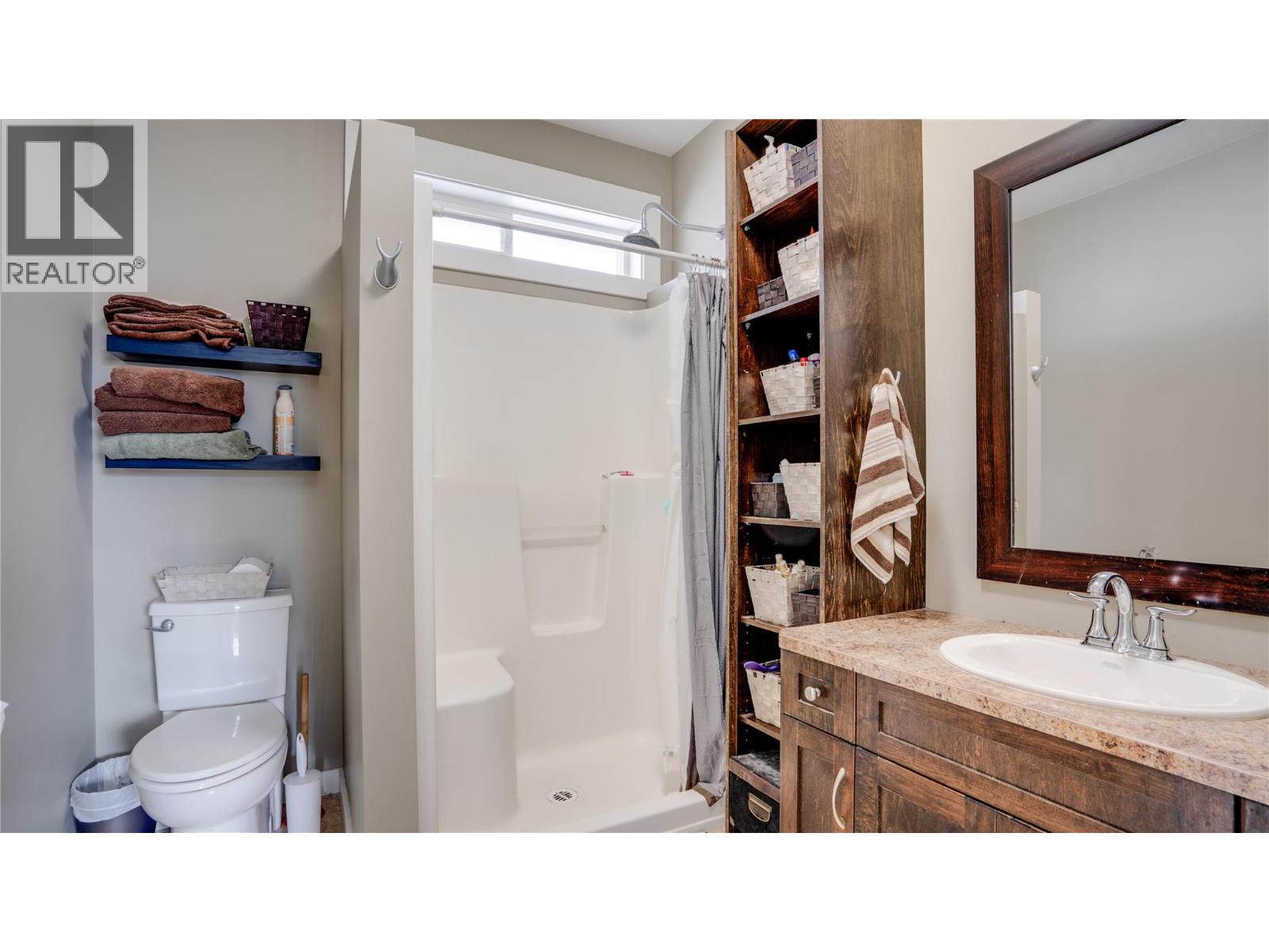 4406a 25 Street, Vernon, British Columbia  V1T 4S6 - Photo 17 - 10376429