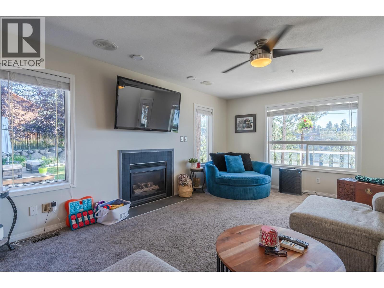 4123 Ponderosa Drive, Peachland, British Columbia  V0H 1X5 - Photo 5 - 10376793