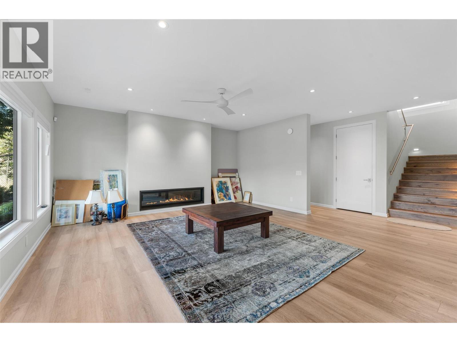 604 Clifton Road N, Kelowna, British Columbia  V1V 0B7 - Photo 44 - 10376030