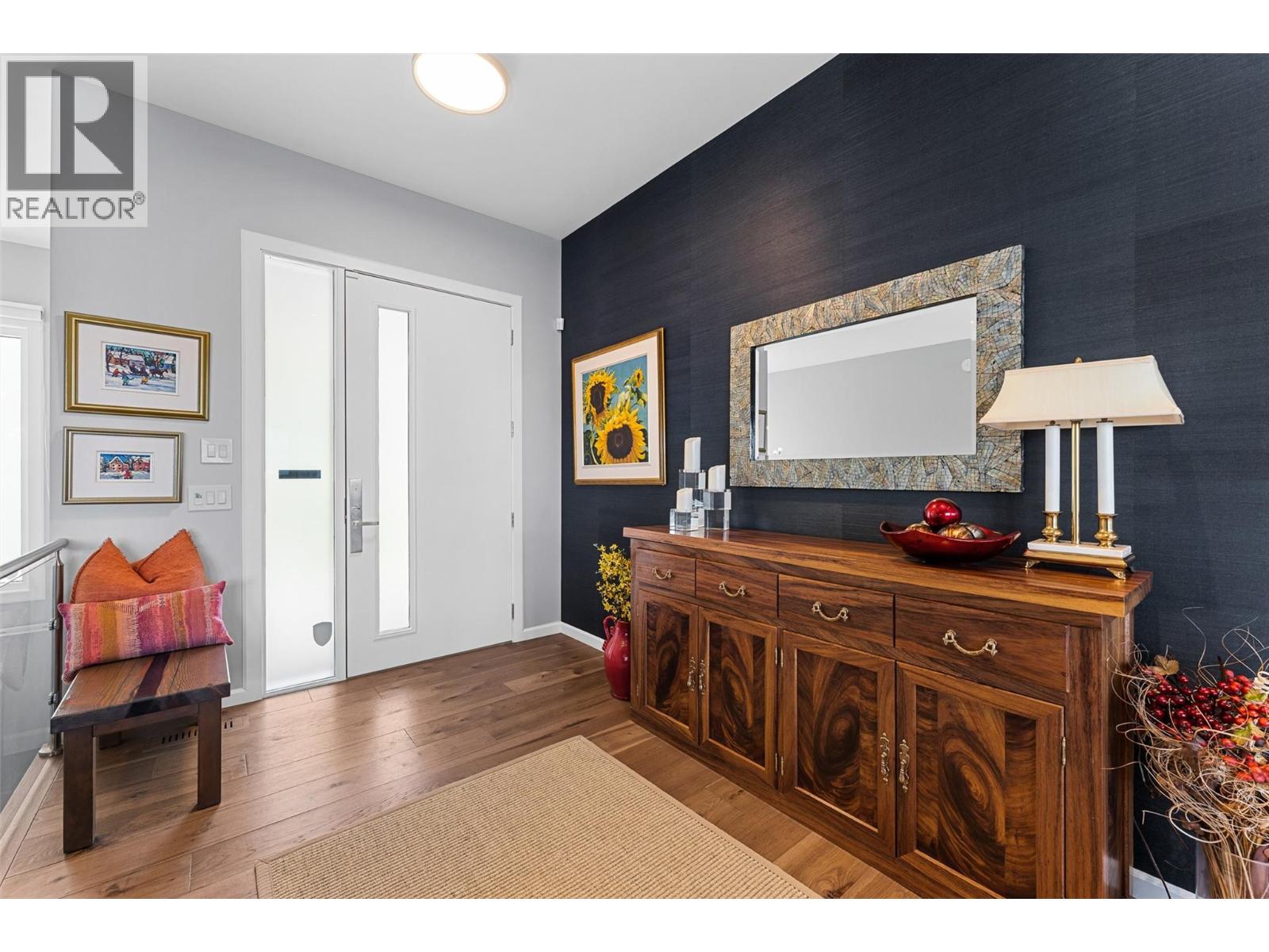 604 Clifton Road N, Kelowna, British Columbia  V1V 0B7 - Photo 9 - 10376030