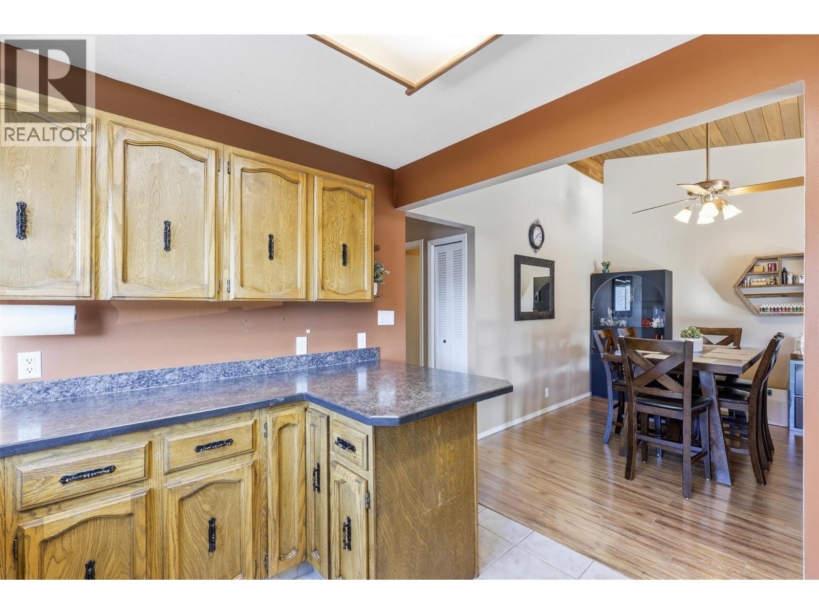 1850 Fleetwood Avenue, Kamloops, British Columbia  V2B 4S1 - Photo 11 - 10376685