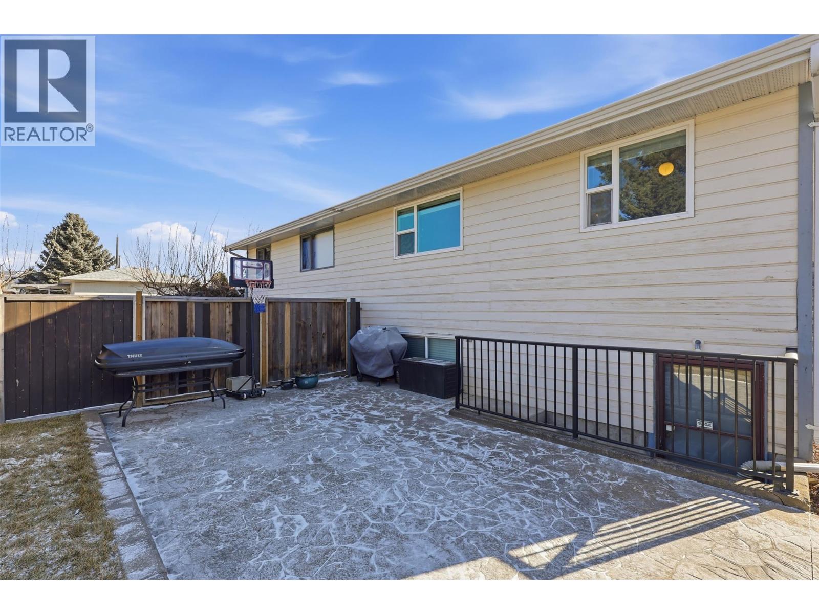 1850 Fleetwood Avenue, Kamloops, British Columbia  V2B 4S1 - Photo 36 - 10376685