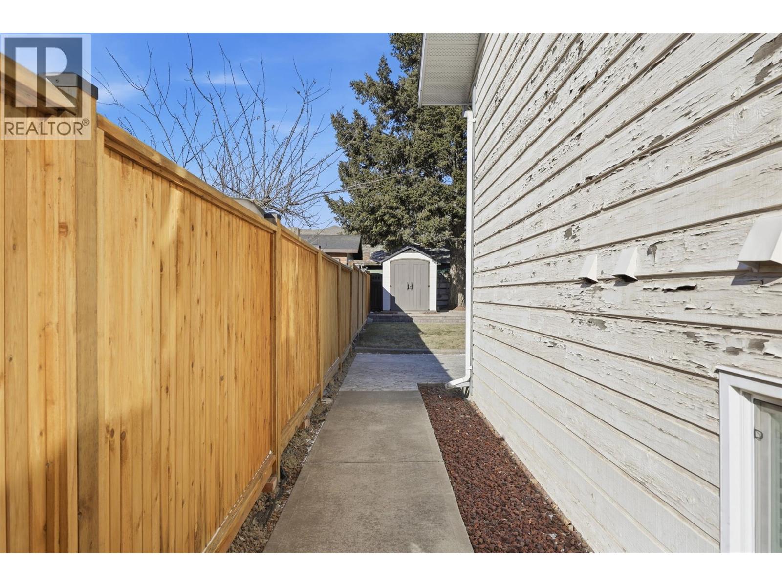 1850 Fleetwood Avenue, Kamloops, British Columbia  V2B 4S1 - Photo 37 - 10376685