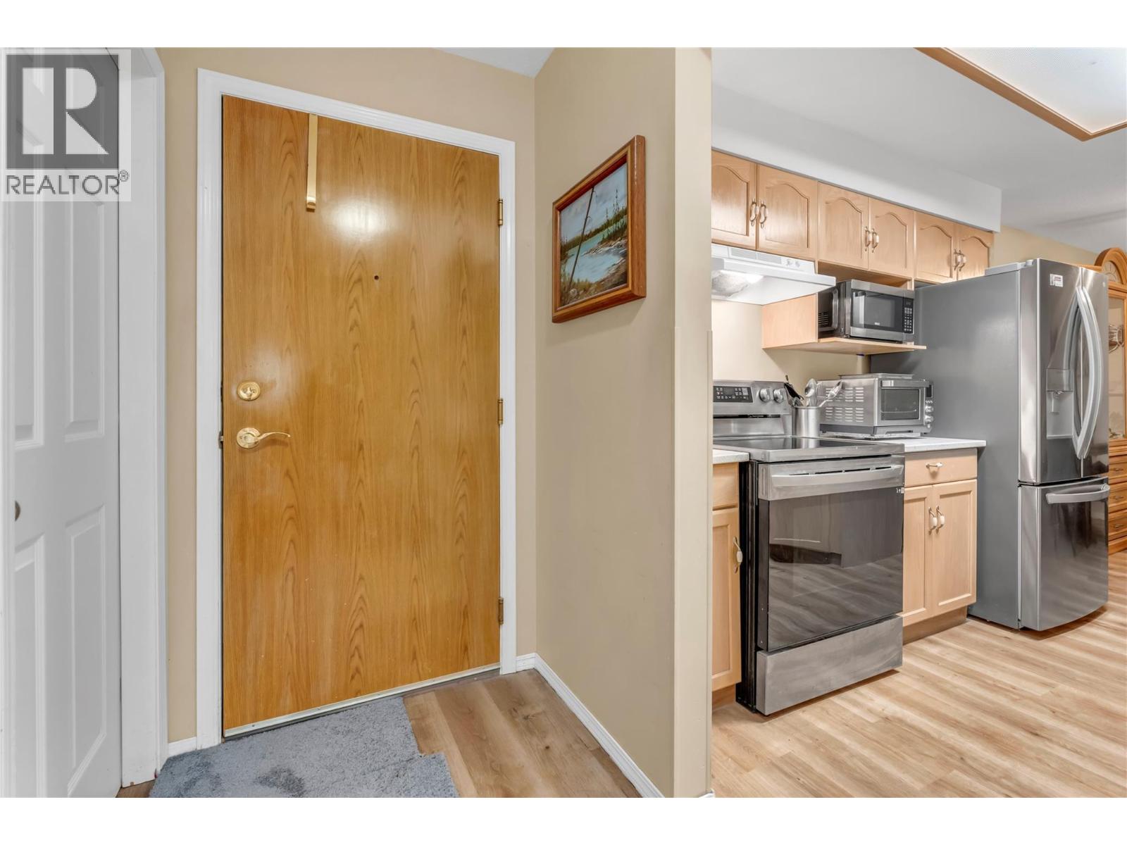 202 Edmonton Avenue Unit# 103, Penticton, British Columbia  V2A 2G8 - Photo 2 - 10376009