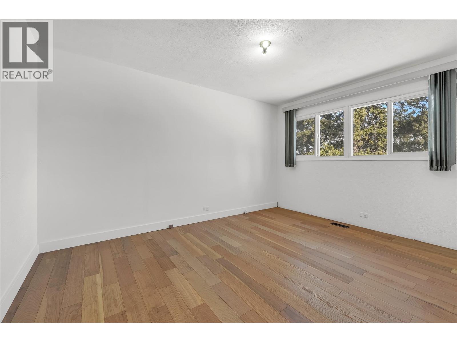 379 Mayne Avenue, Princeton, British Columbia  V0X 1W0 - Photo 6 - 10376565