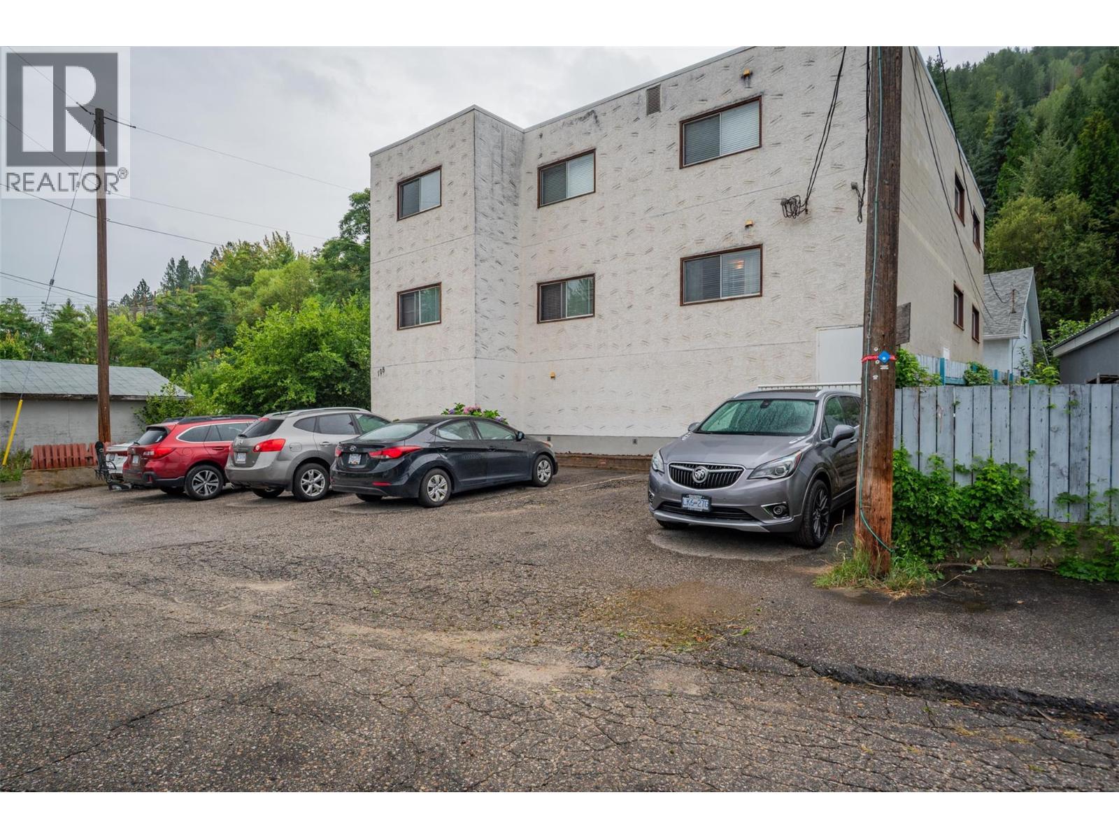 108 Colley Street, Warfield, British Columbia  V1R 2M2 - Photo 27 - 10376763