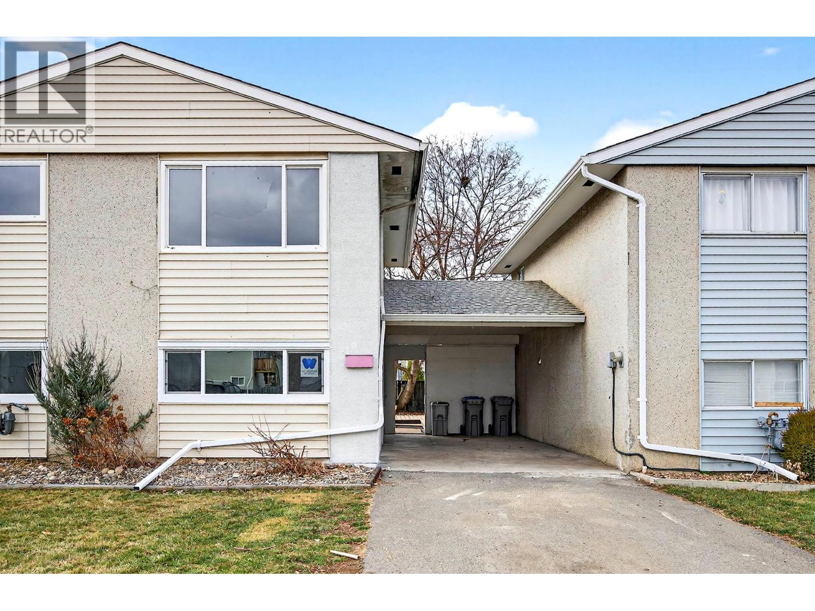 800 Valhalla Drive Unit# 110, Kamloops, British Columbia  V2B 1R8 - Photo 1 - 10376626