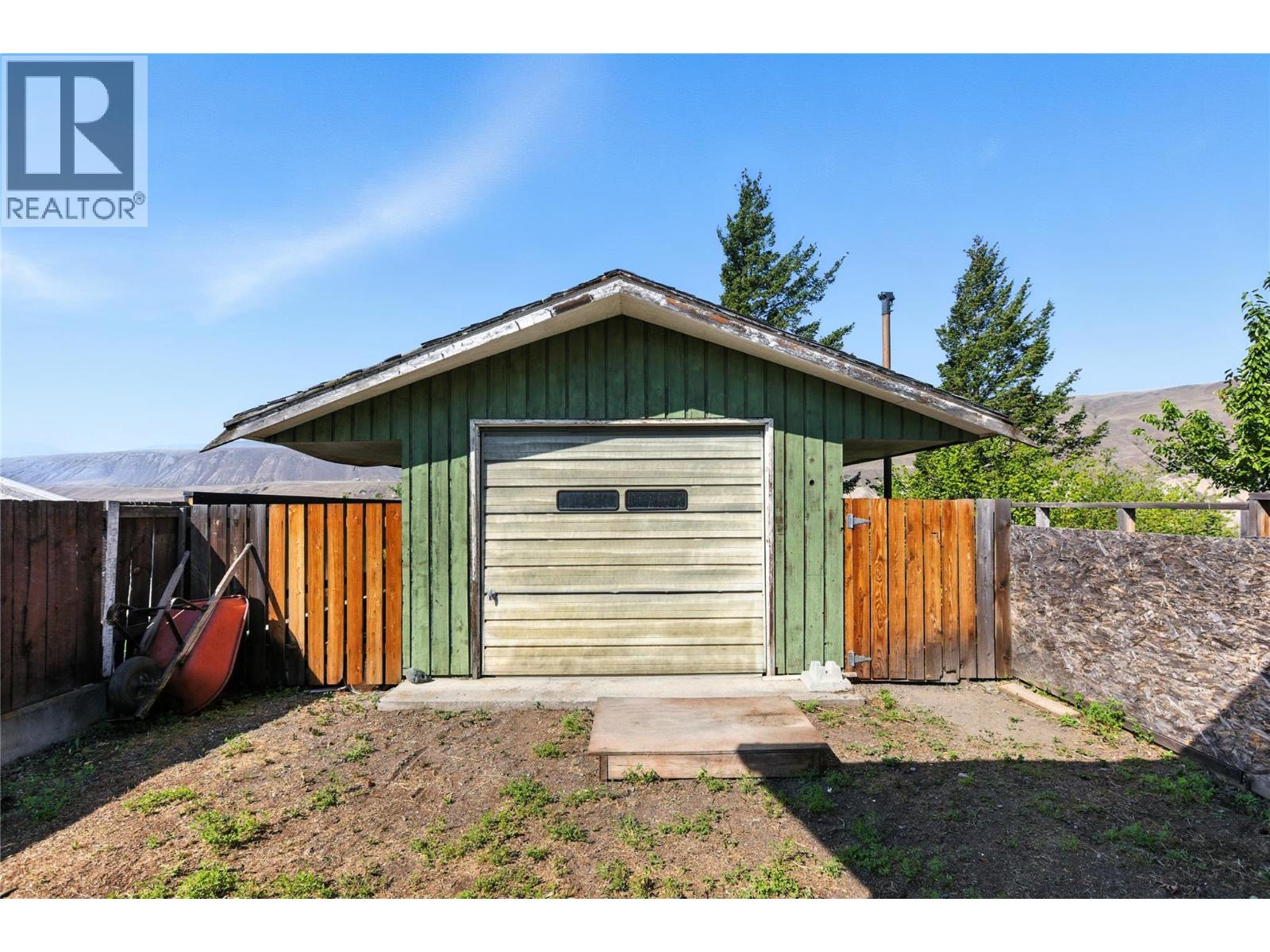 242 Cliff Crescent, Ashcroft, British Columbia  V0K 1A0 - Photo 9 - 10376881