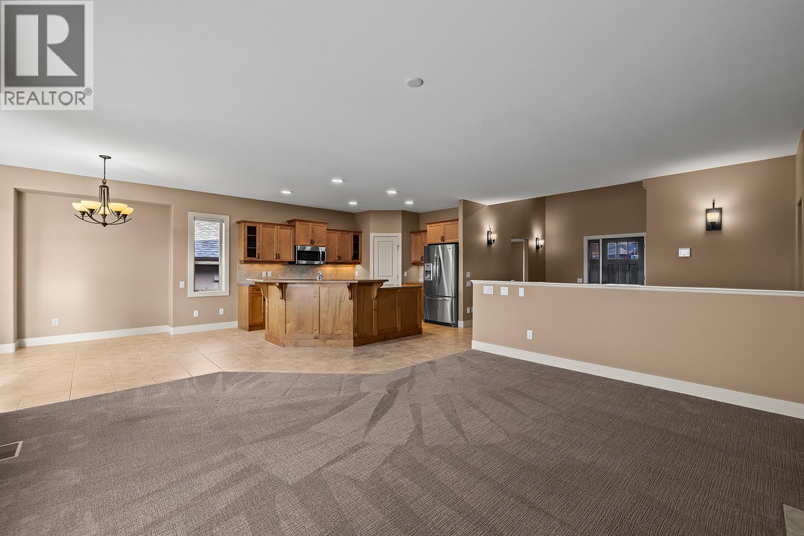 2450 Selkirk Drive Unit# 3, Kelowna, British Columbia  V1V 2Z5 - Photo 11 - 10376842