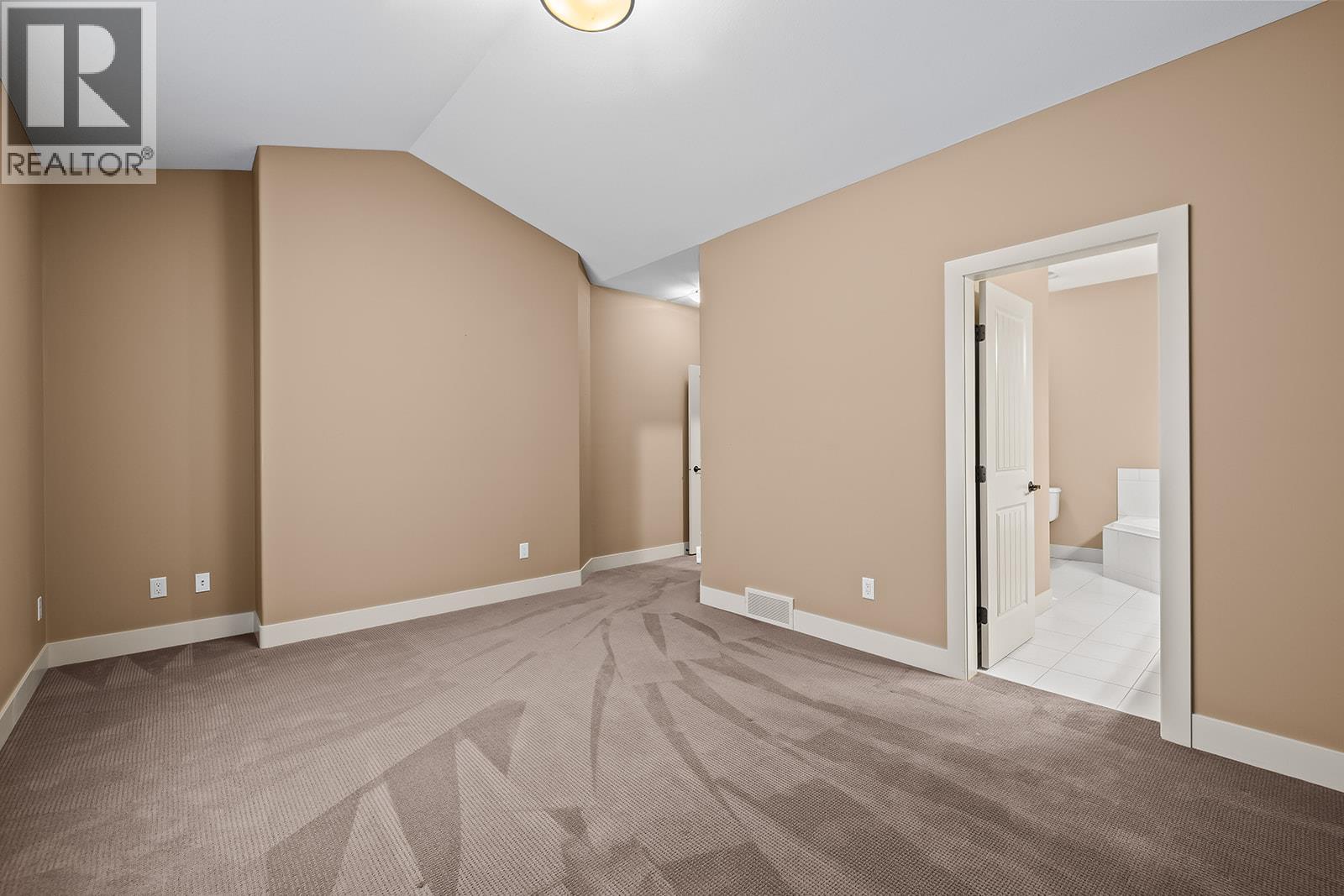 2450 Selkirk Drive Unit# 3, Kelowna, British Columbia  V1V 2Z5 - Photo 30 - 10376842