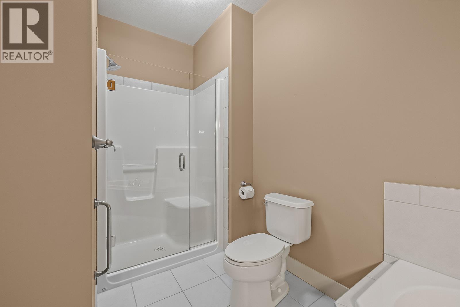 2450 Selkirk Drive Unit# 3, Kelowna, British Columbia  V1V 2Z5 - Photo 32 - 10376842