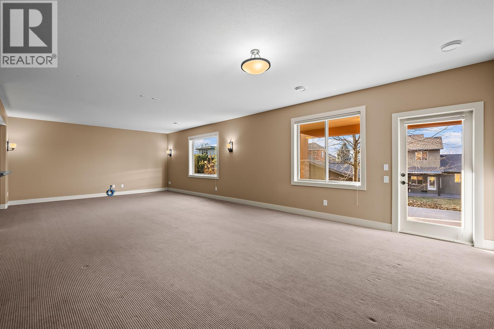 2450 Selkirk Drive Unit# 3, Kelowna, British Columbia  V1V 2Z5 - Photo 43 - 10376842