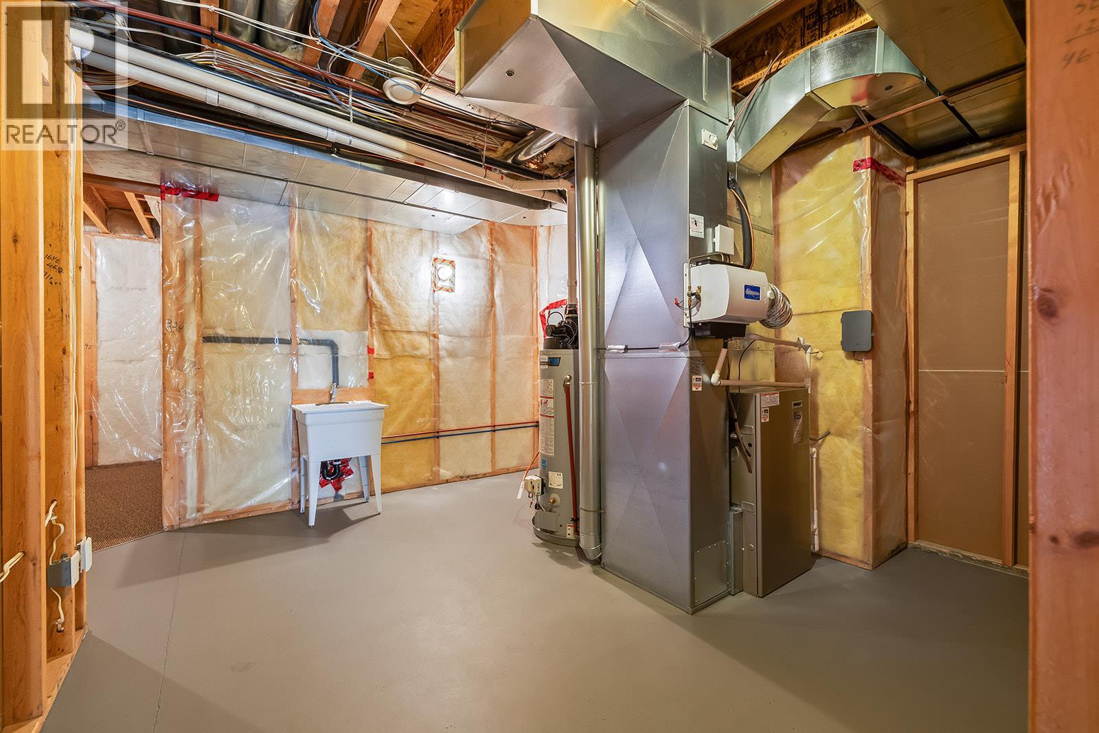 2450 Selkirk Drive Unit# 3, Kelowna, British Columbia  V1V 2Z5 - Photo 48 - 10376842