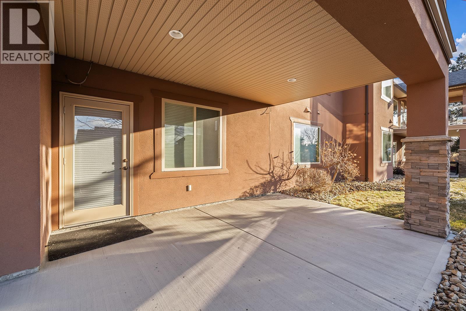 2450 Selkirk Drive Unit# 3, Kelowna, British Columbia  V1V 2Z5 - Photo 52 - 10376842