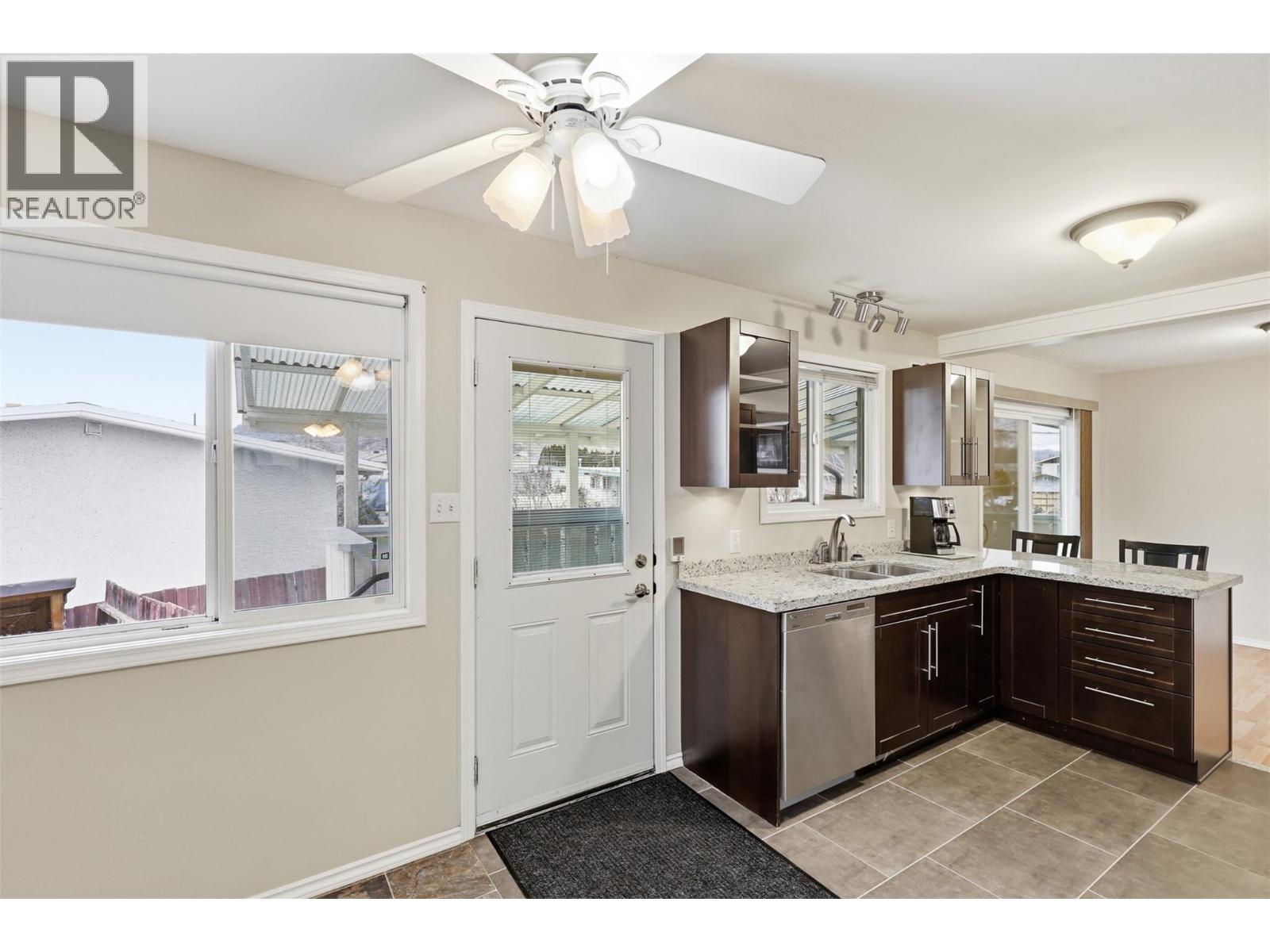 1119 Kemano Street, Kamloops, British Columbia  V2B 2T8 - Photo 17 - 10376456