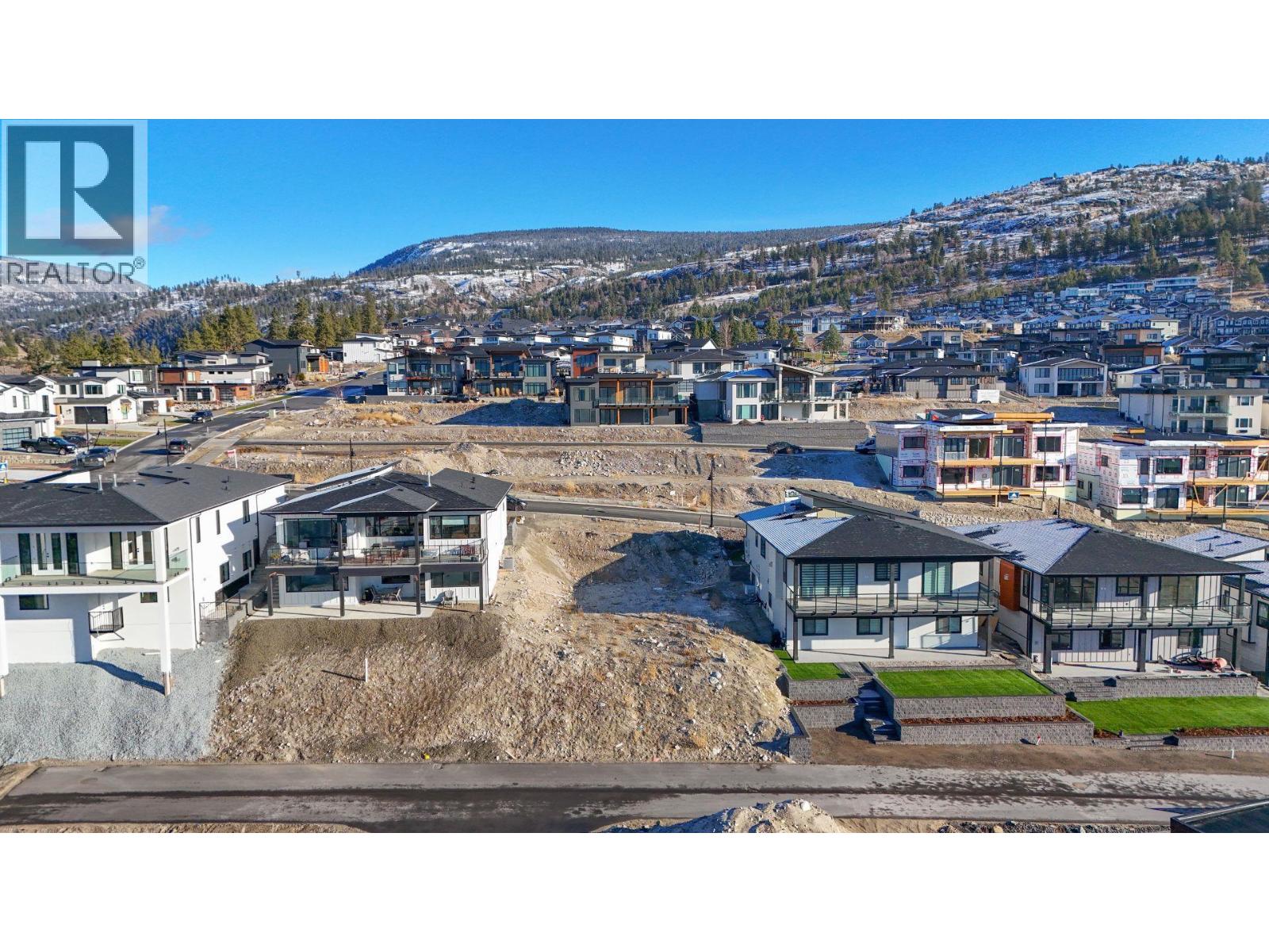 1085 Antler Drive, Penticton, British Columbia  V2A 0J8 - Photo 3 - 10376136